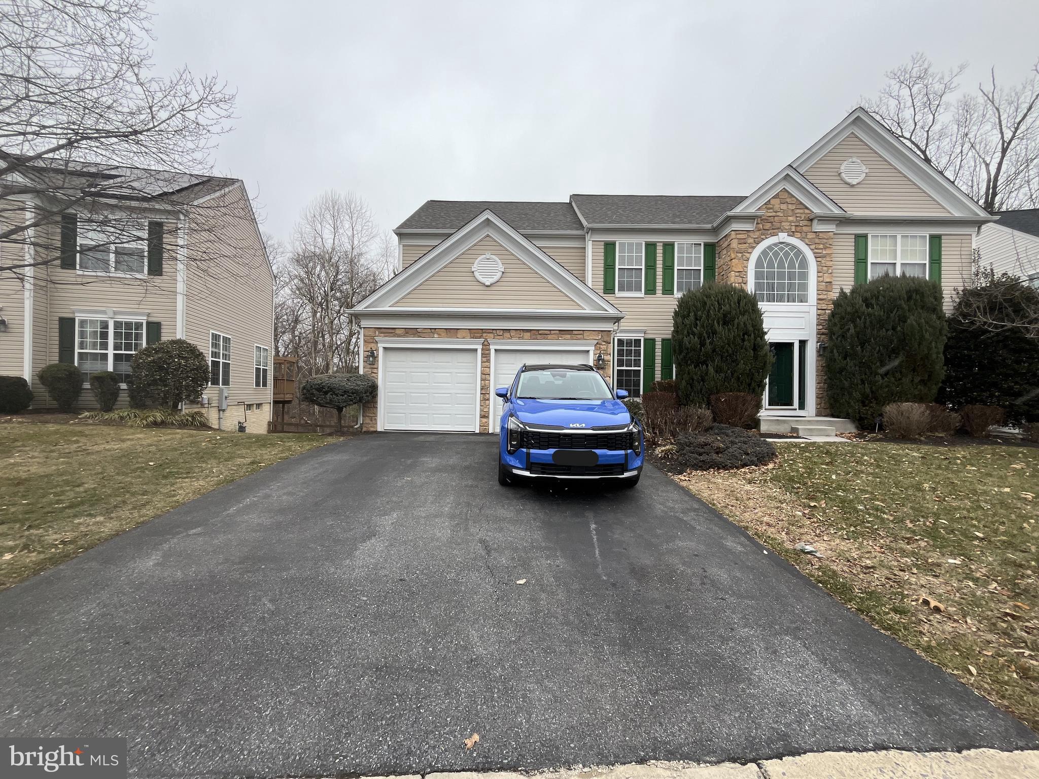 GALYN MANOR - Residential