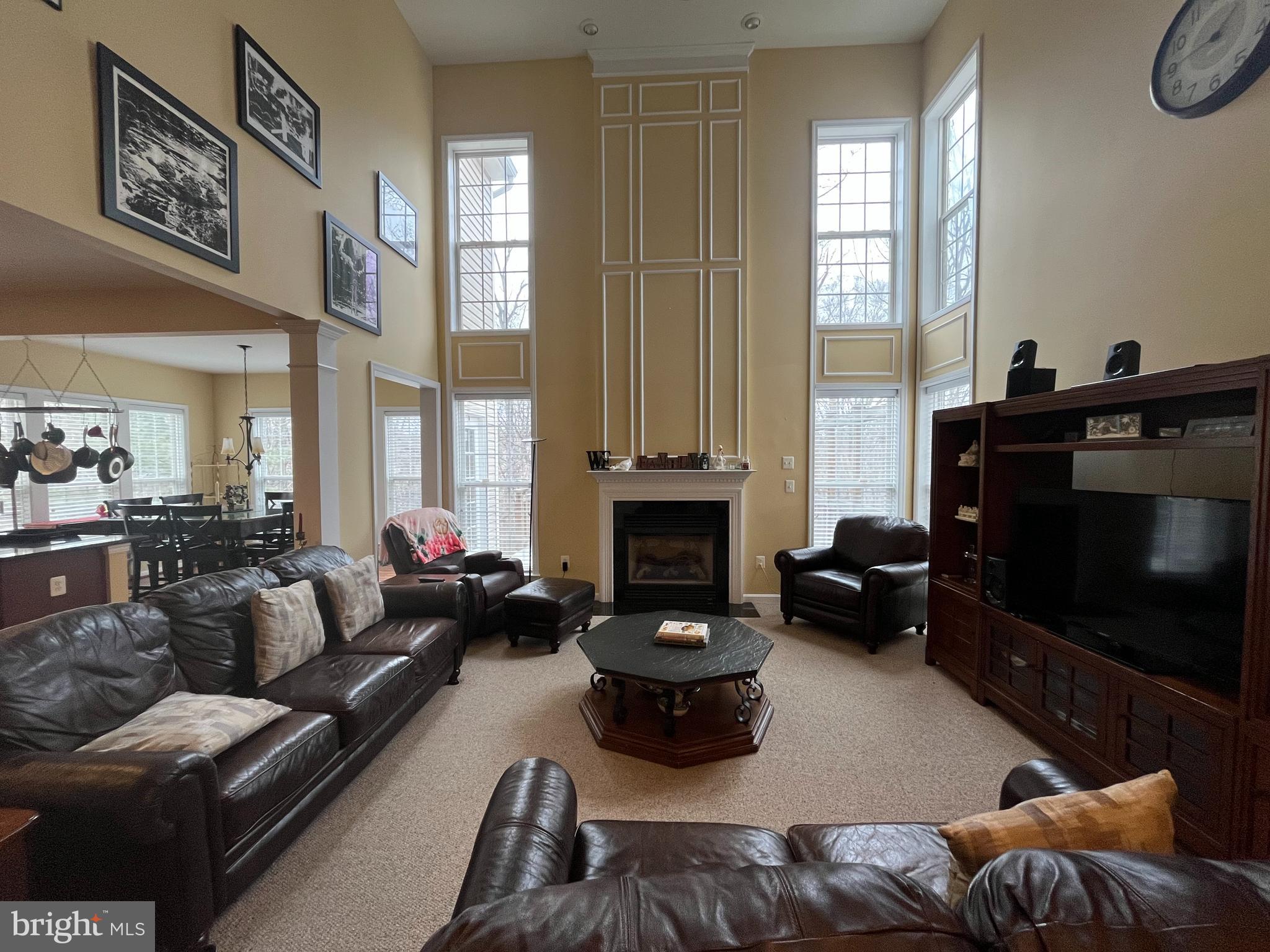 GALYN MANOR - Residential