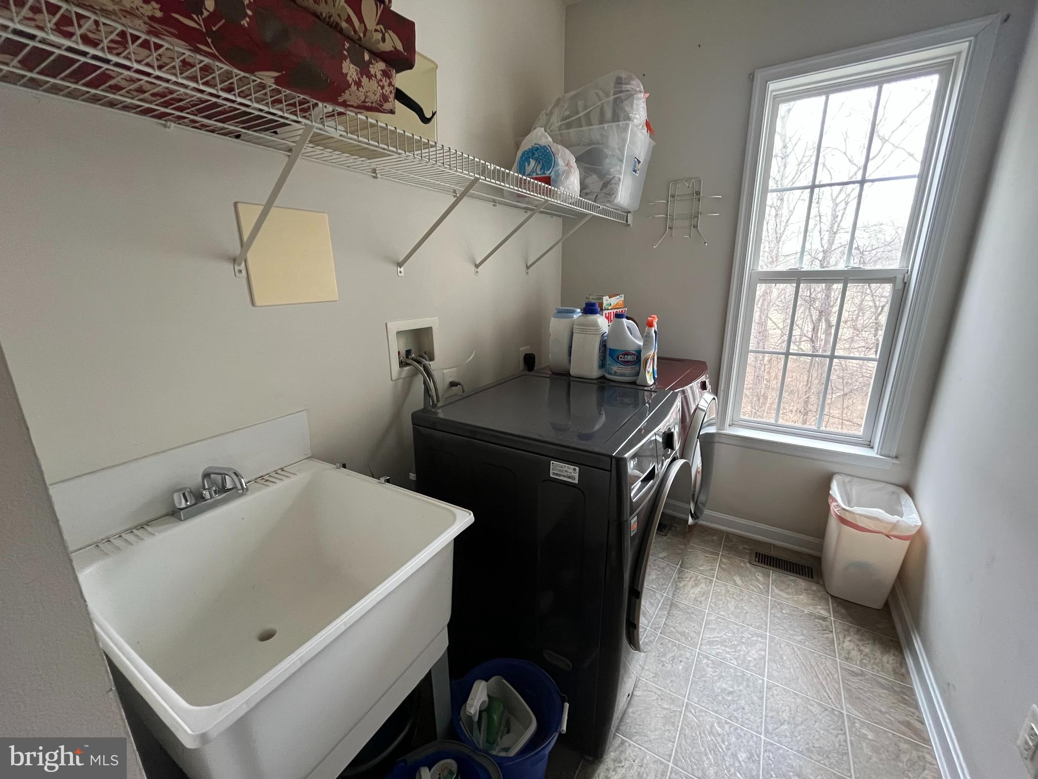 GALYN MANOR - Residential