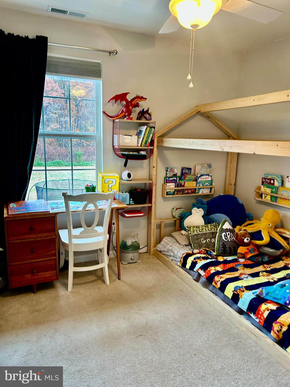 BLUEBERRY HILL - Residential