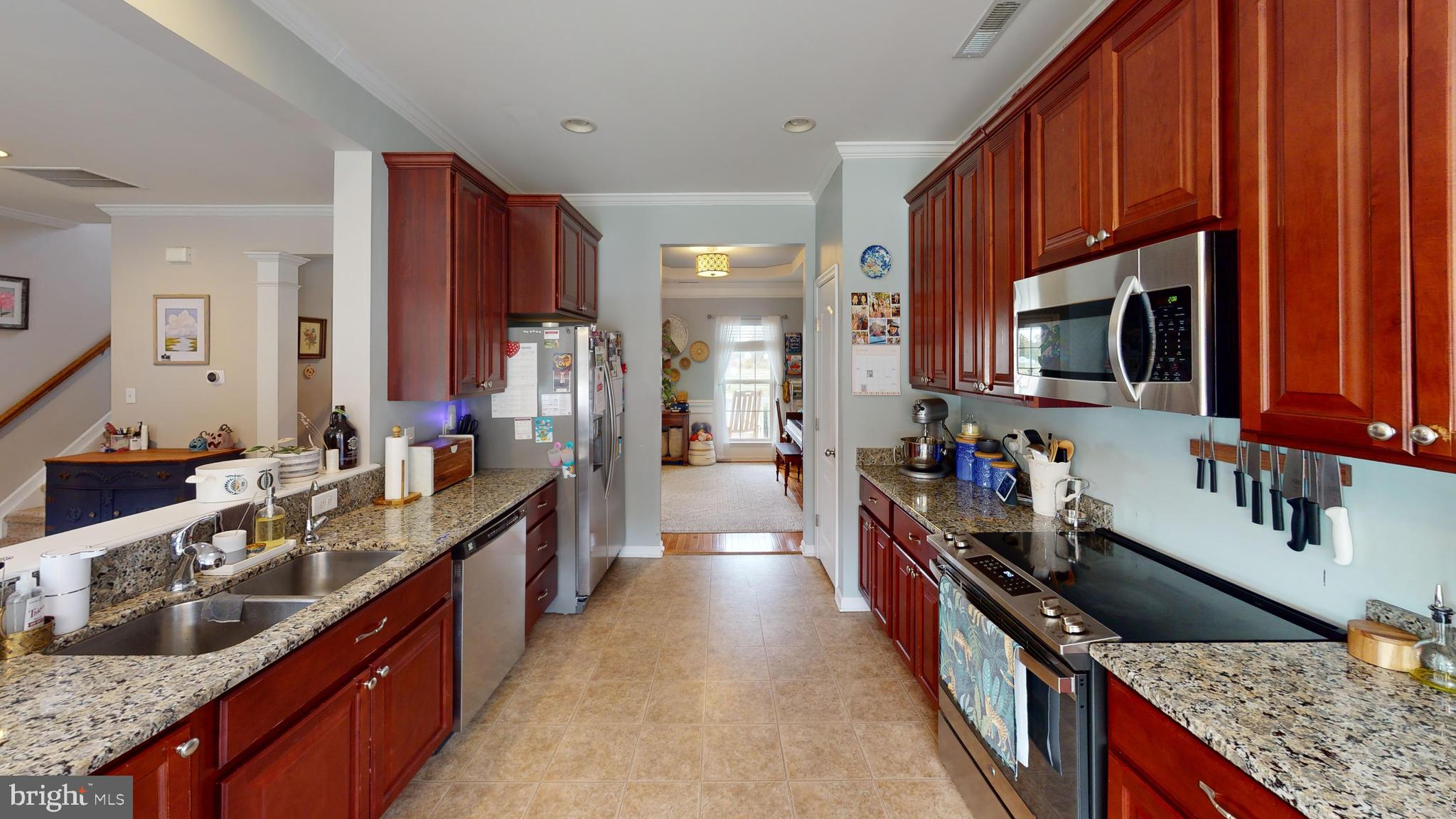 BLUEBERRY HILL - Residential