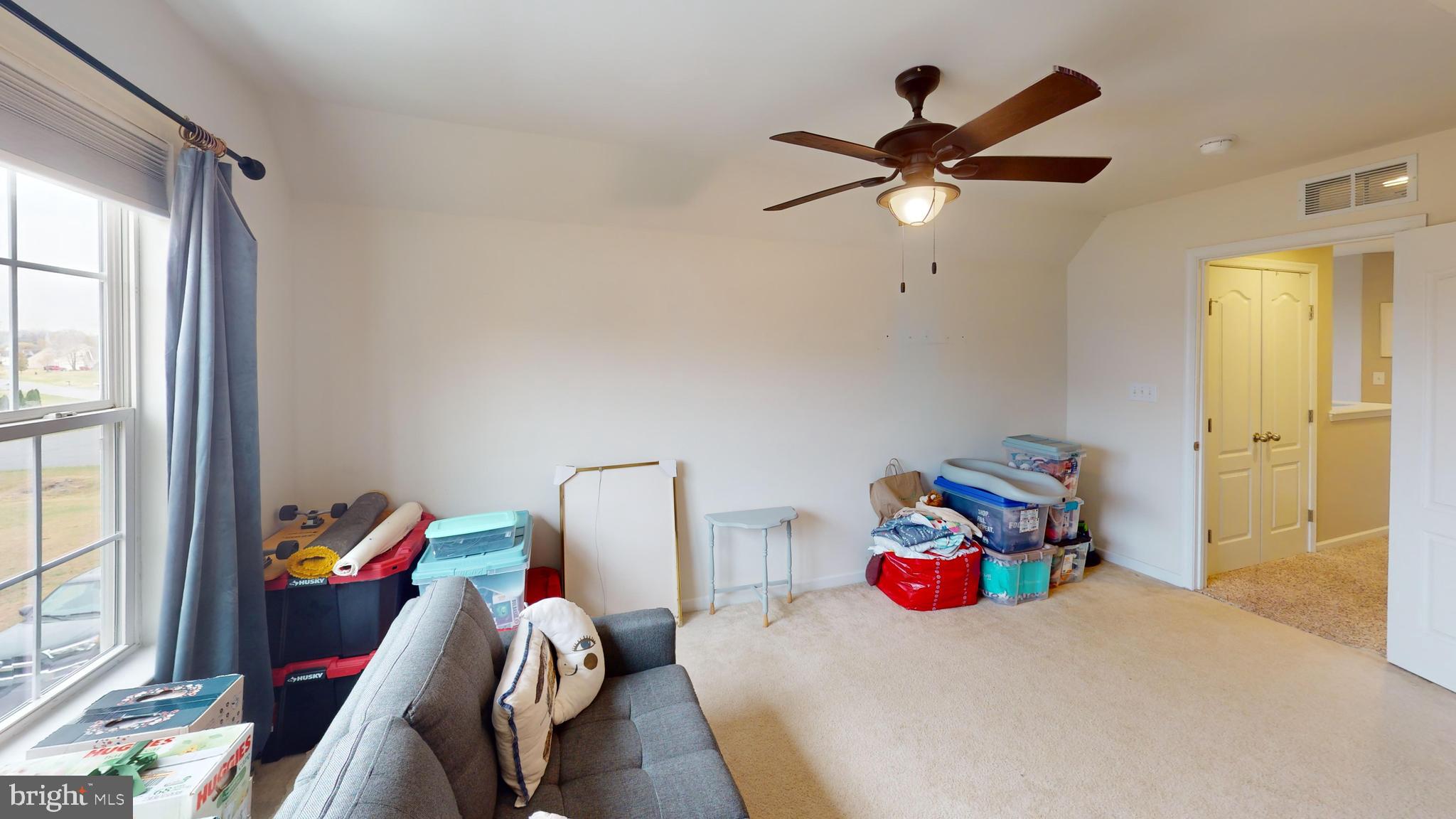 BLUEBERRY HILL - Residential