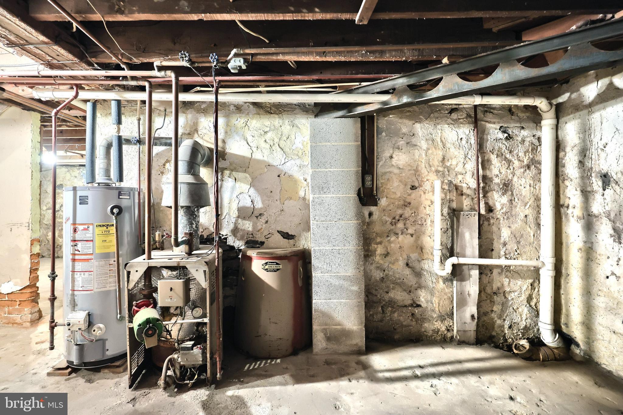 WYNDHAM HILLS - Residential