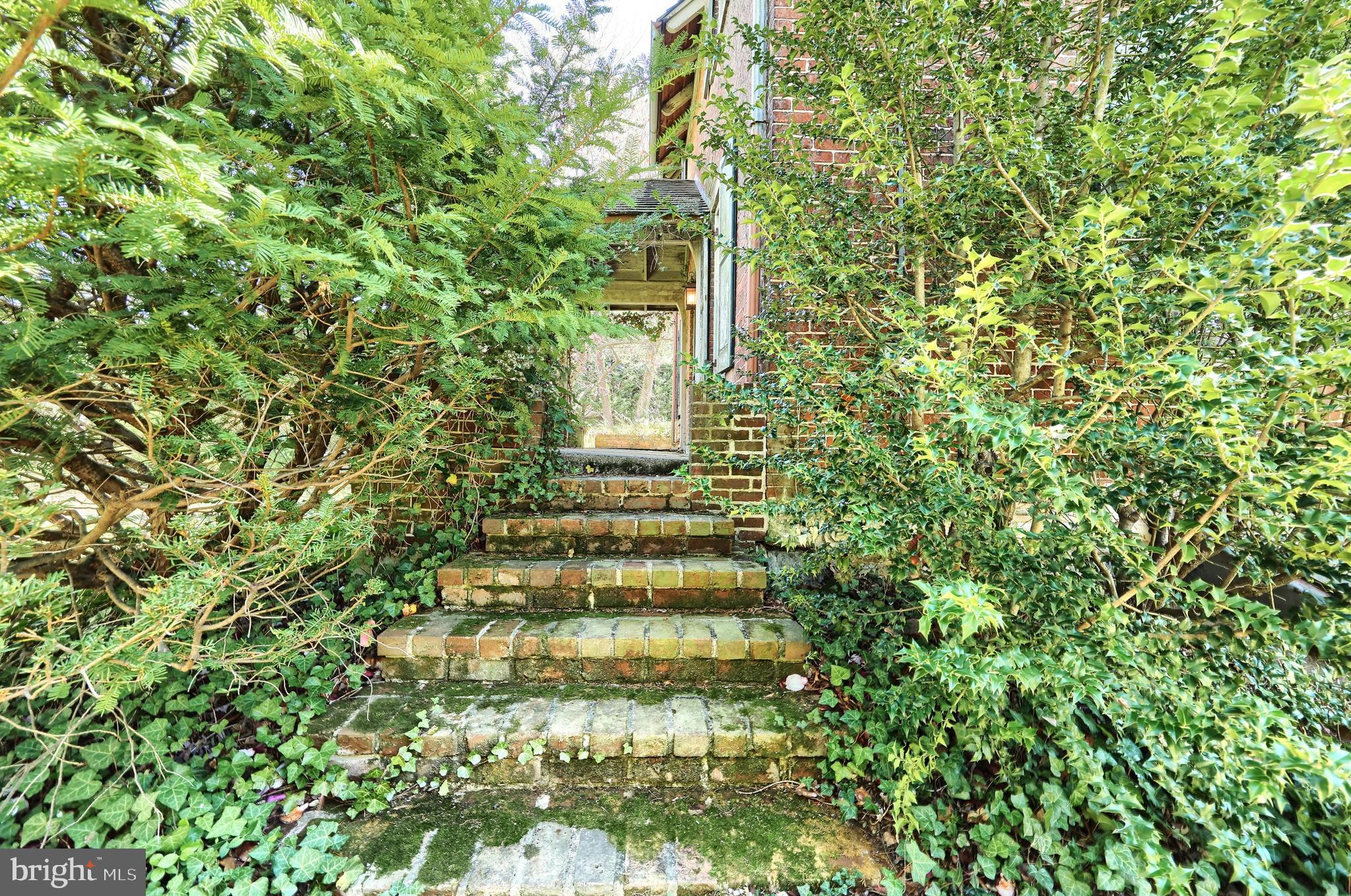 WYNDHAM HILLS - Residential