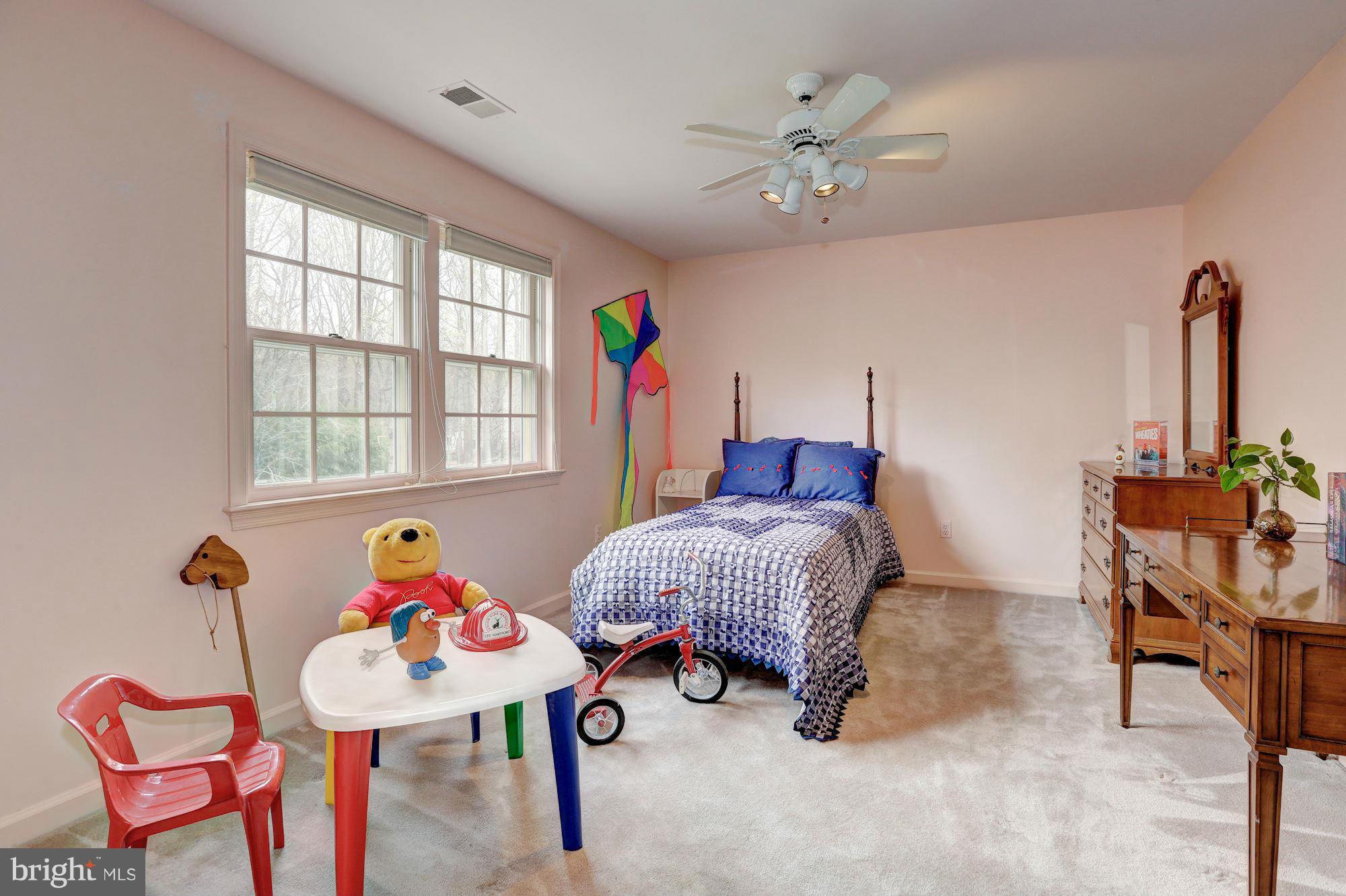 RIVER FALLS - Residential