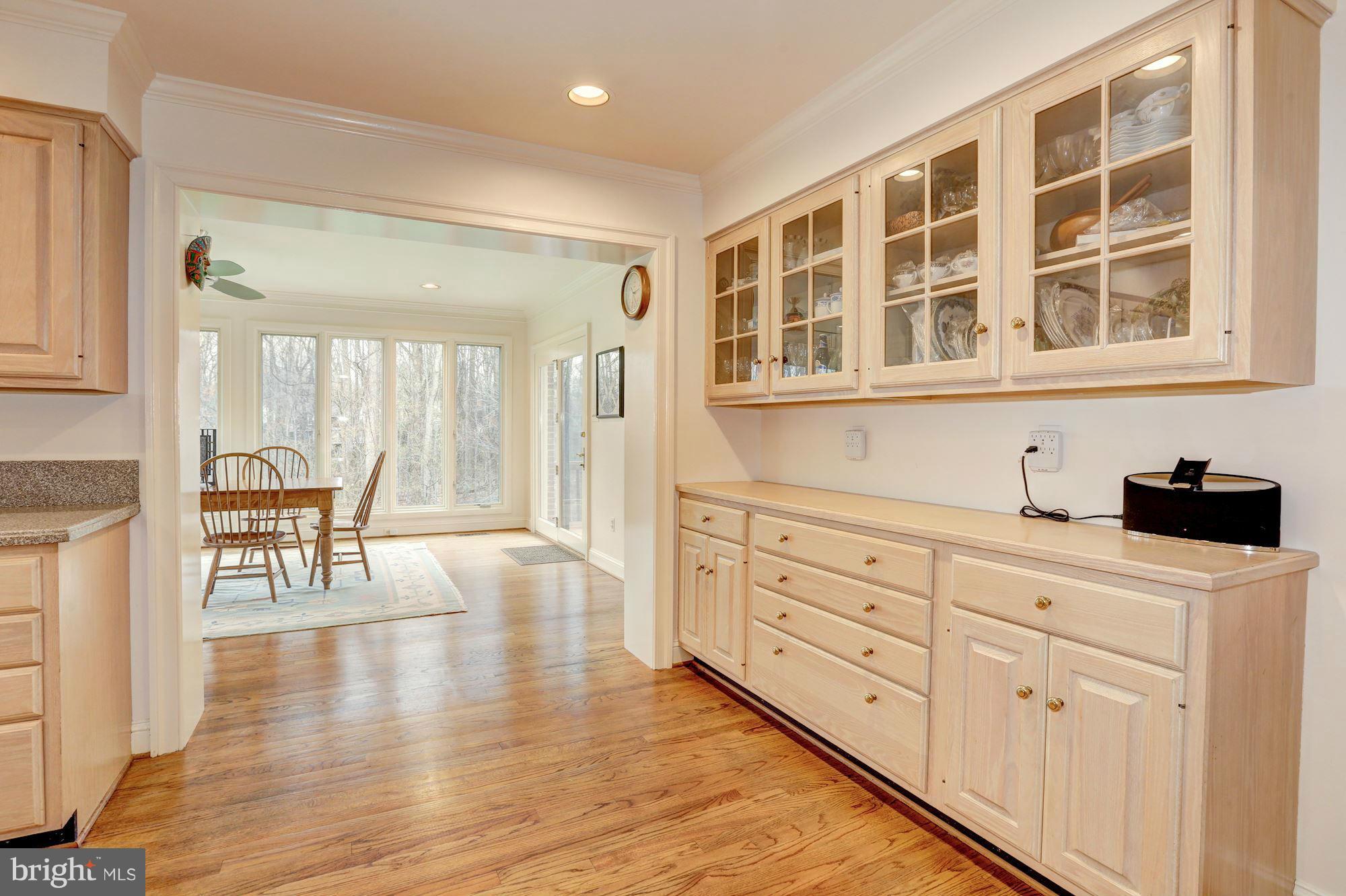 RIVER FALLS - Residential