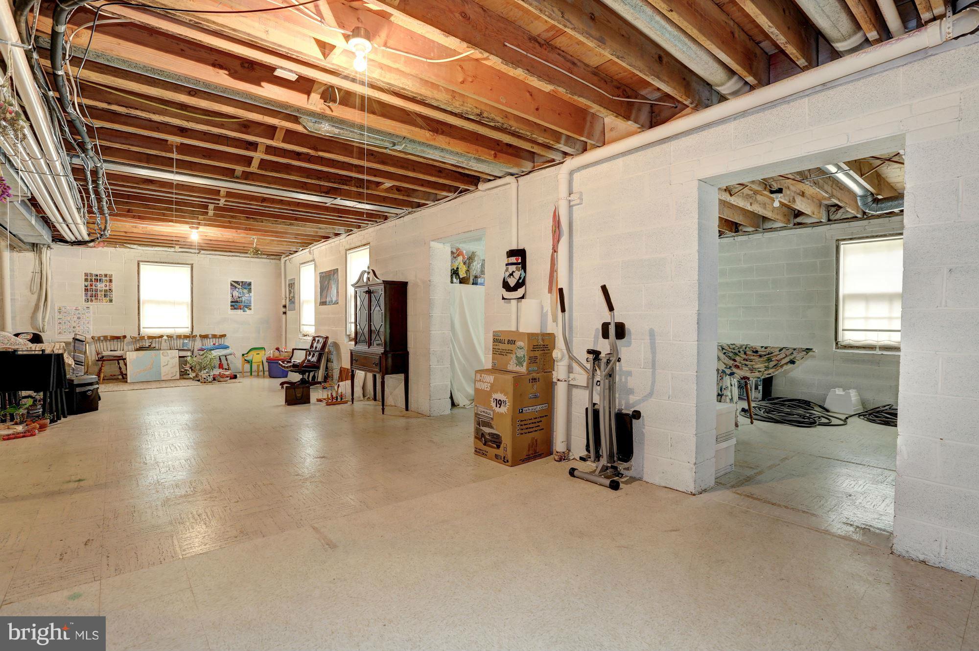 RIVER FALLS - Residential