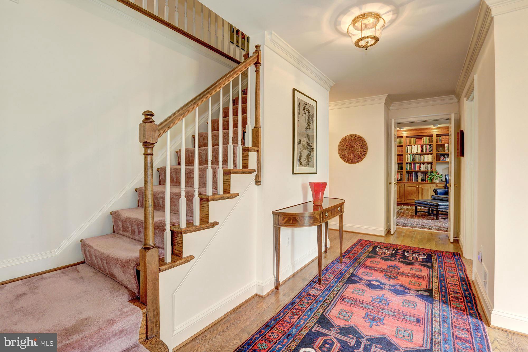 RIVER FALLS - Residential