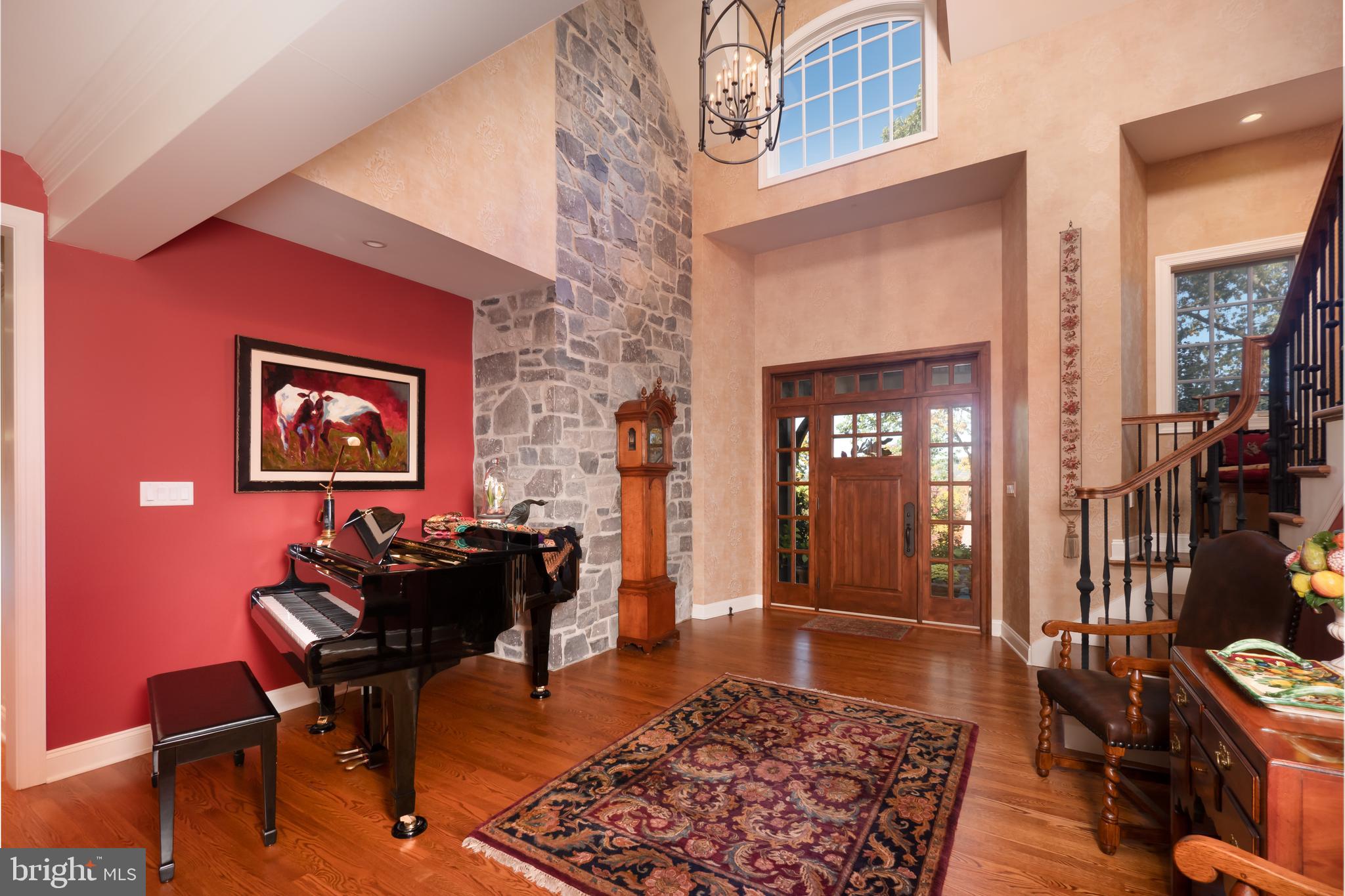 WAYHILL WOODS - Residential