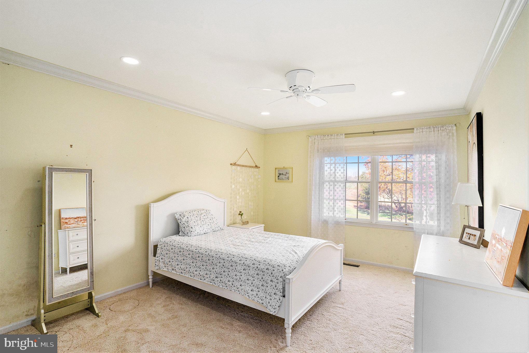 BLUE BELL CC - Residential