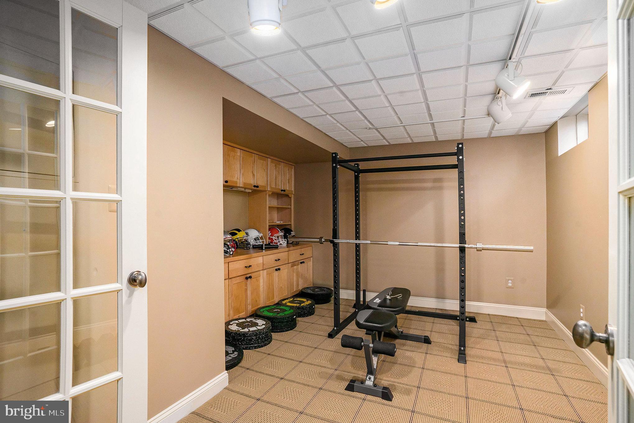 BLUE BELL CC - Residential