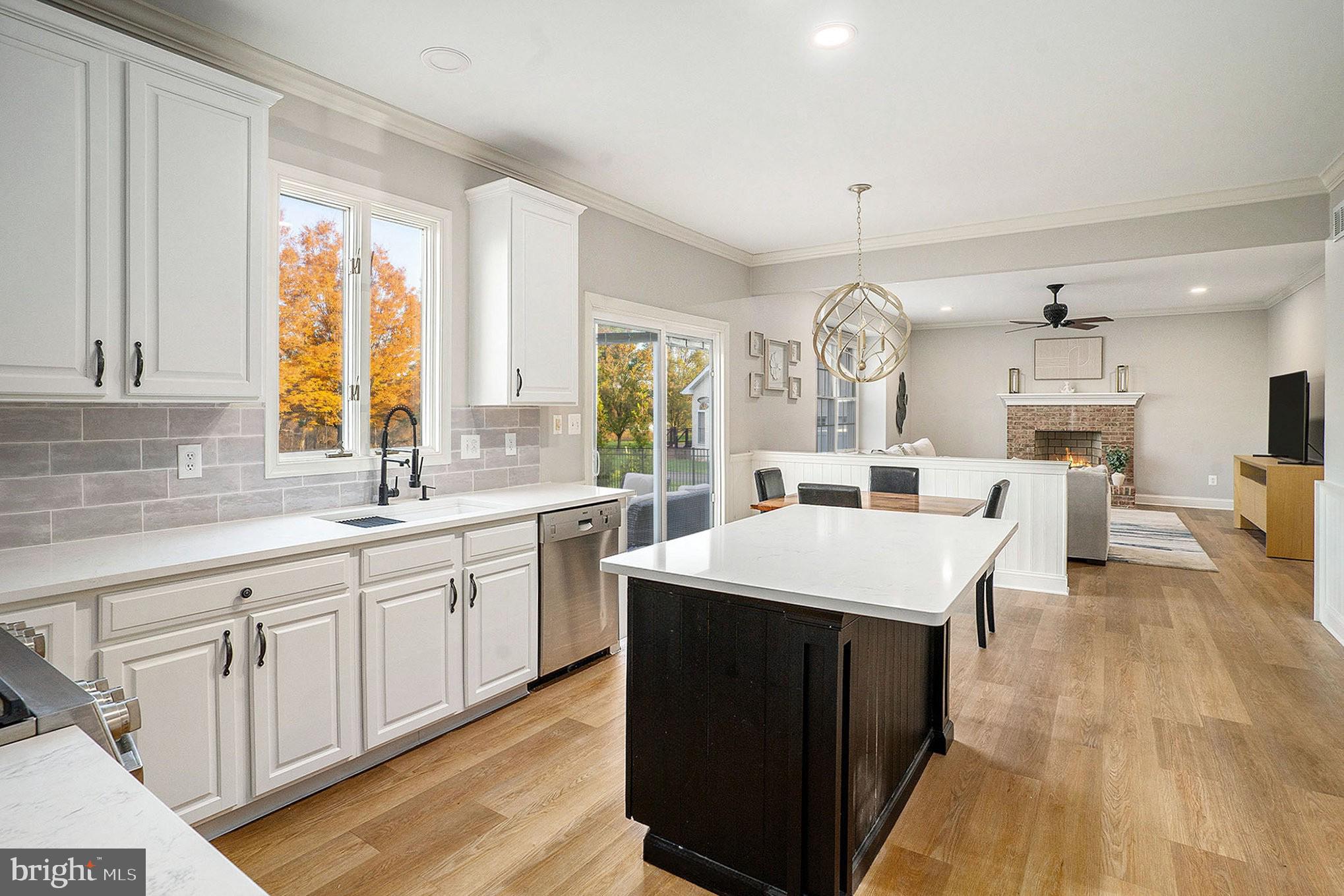 BLUE BELL CC - Residential