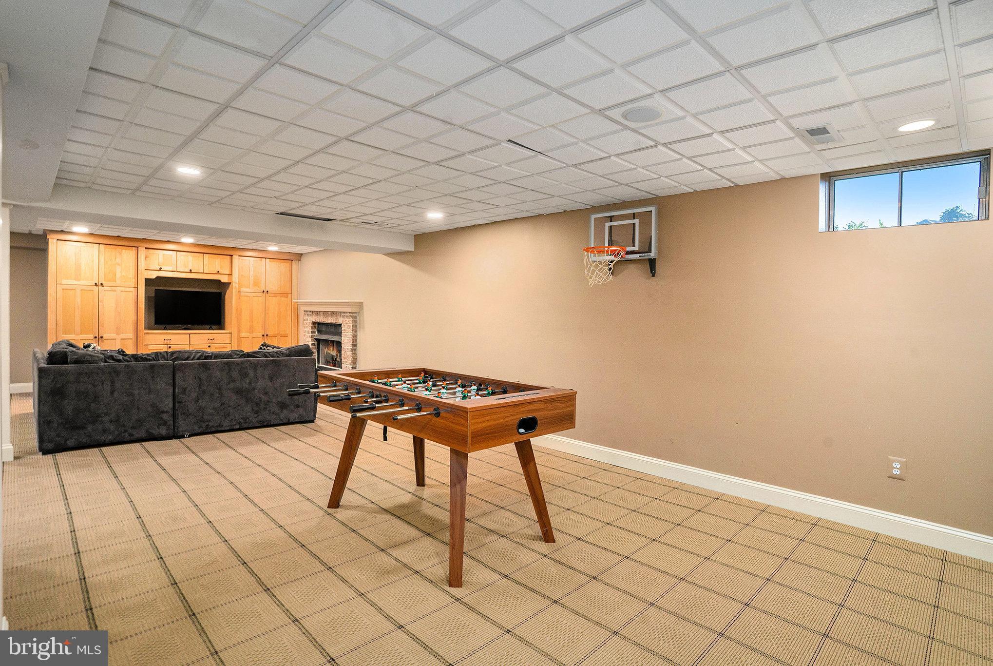 BLUE BELL CC - Residential