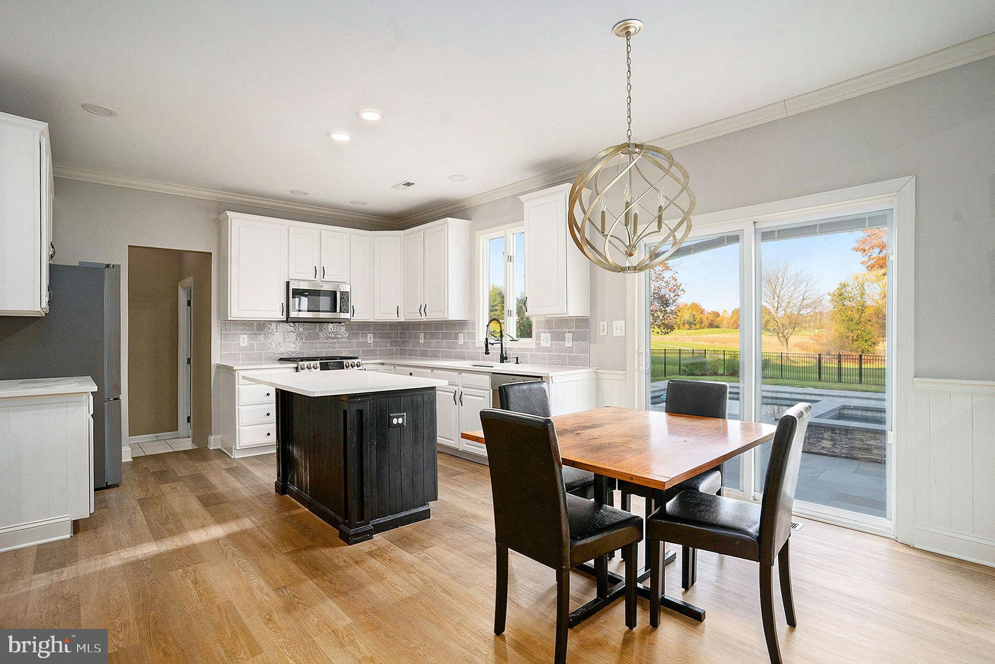 BLUE BELL CC - Residential