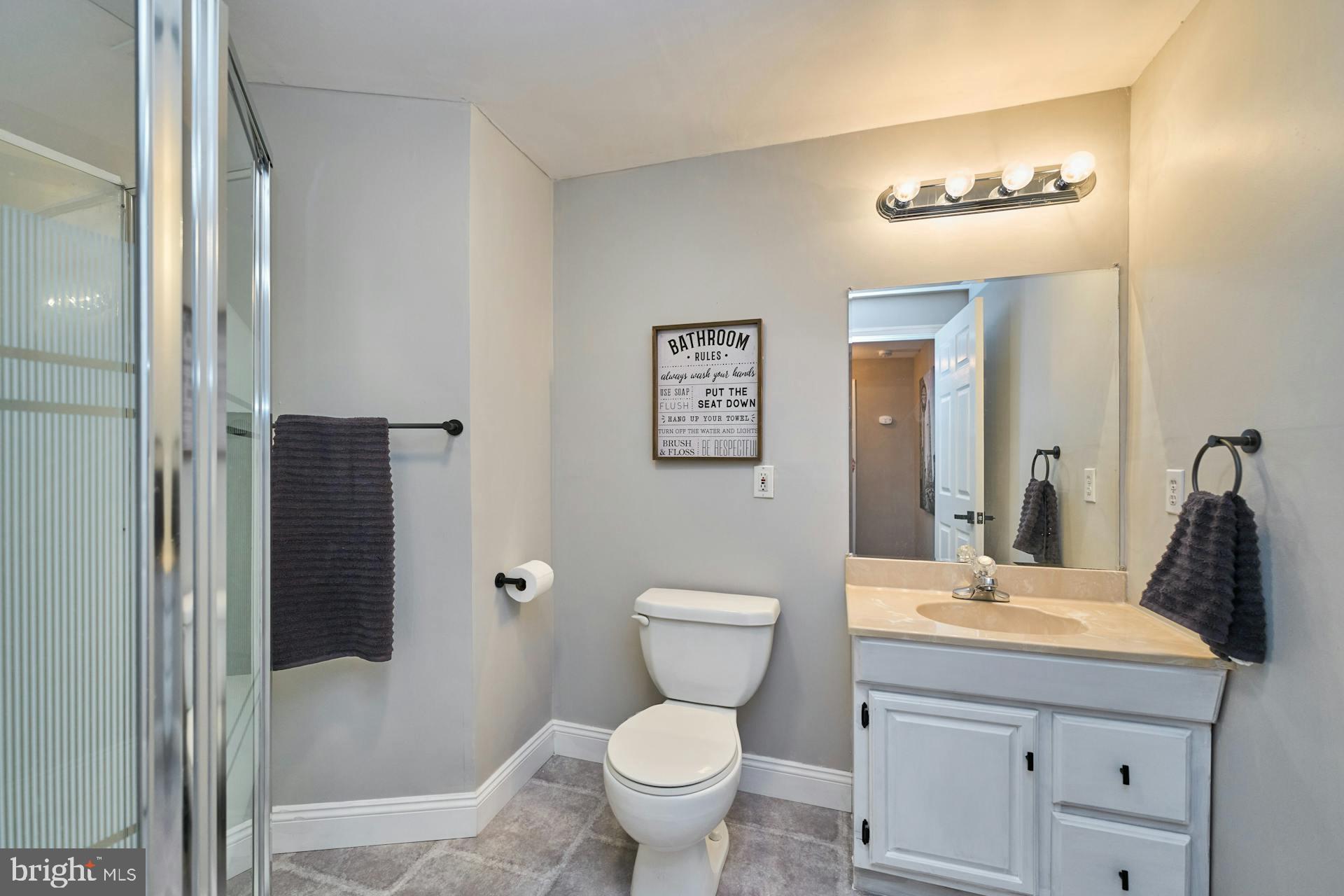 MAYFAIR - Residential