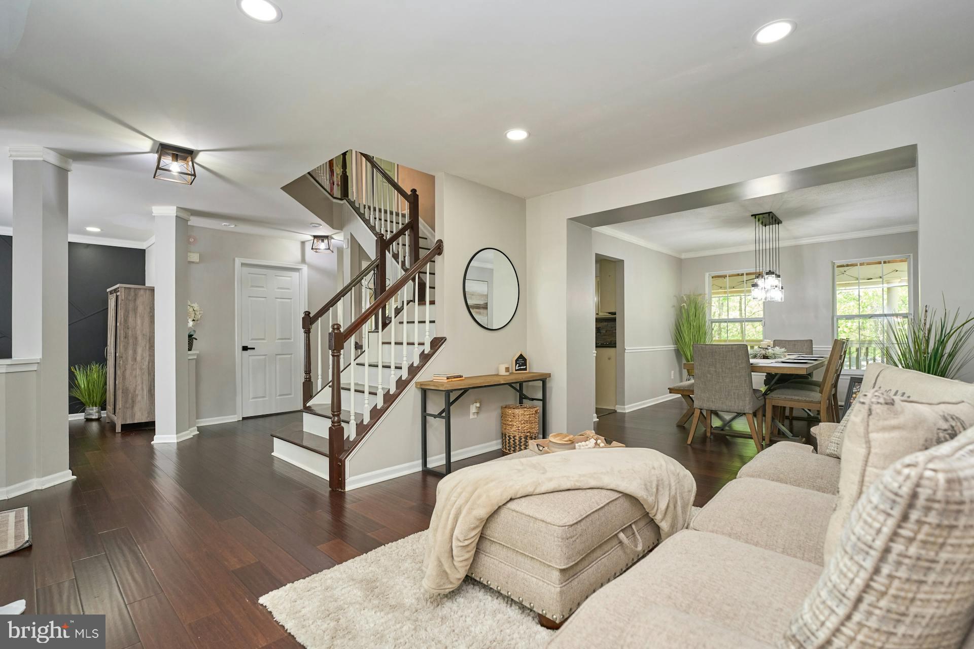 MAYFAIR - Residential