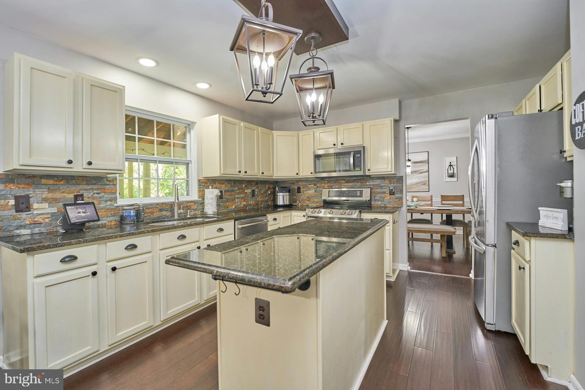 MAYFAIR - Residential