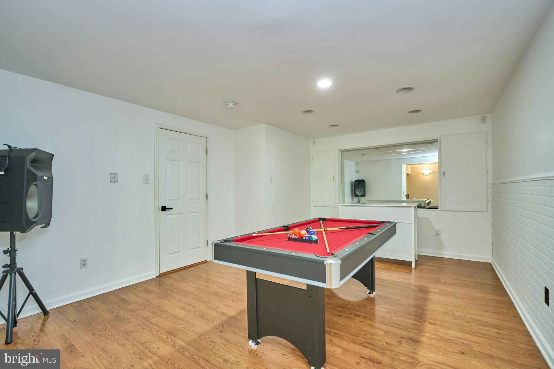 MAYFAIR - Residential