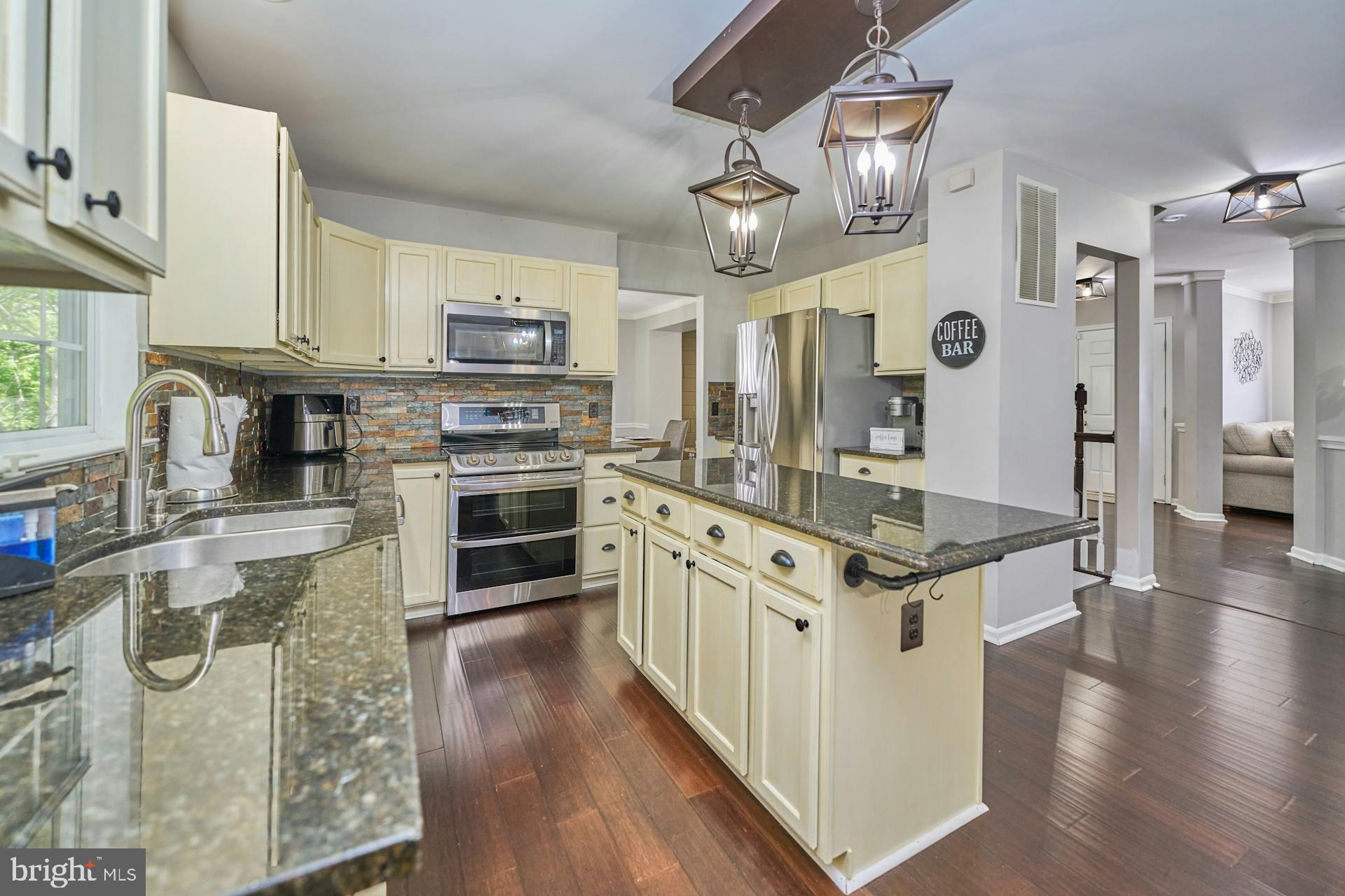 MAYFAIR - Residential