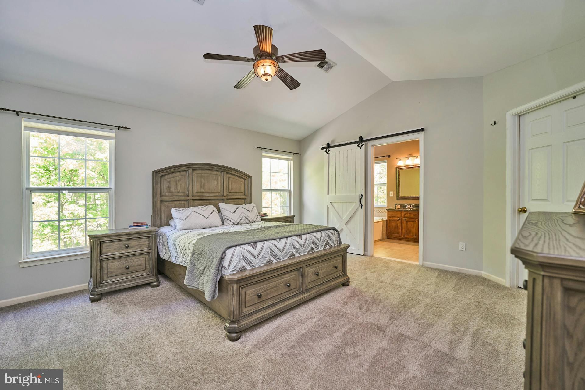 MAYFAIR - Residential