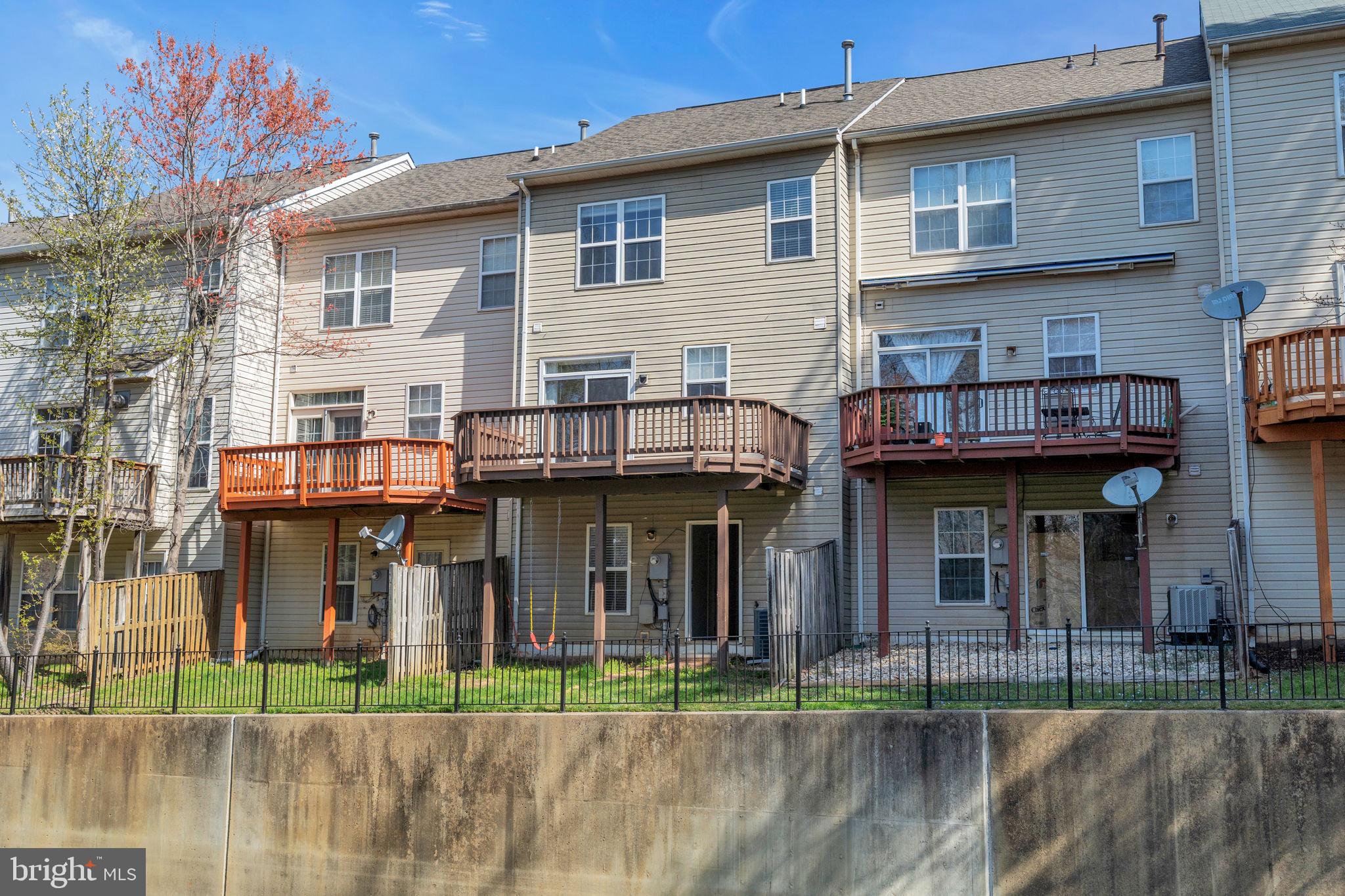 RIDGE TOP TERRACE - Residential
