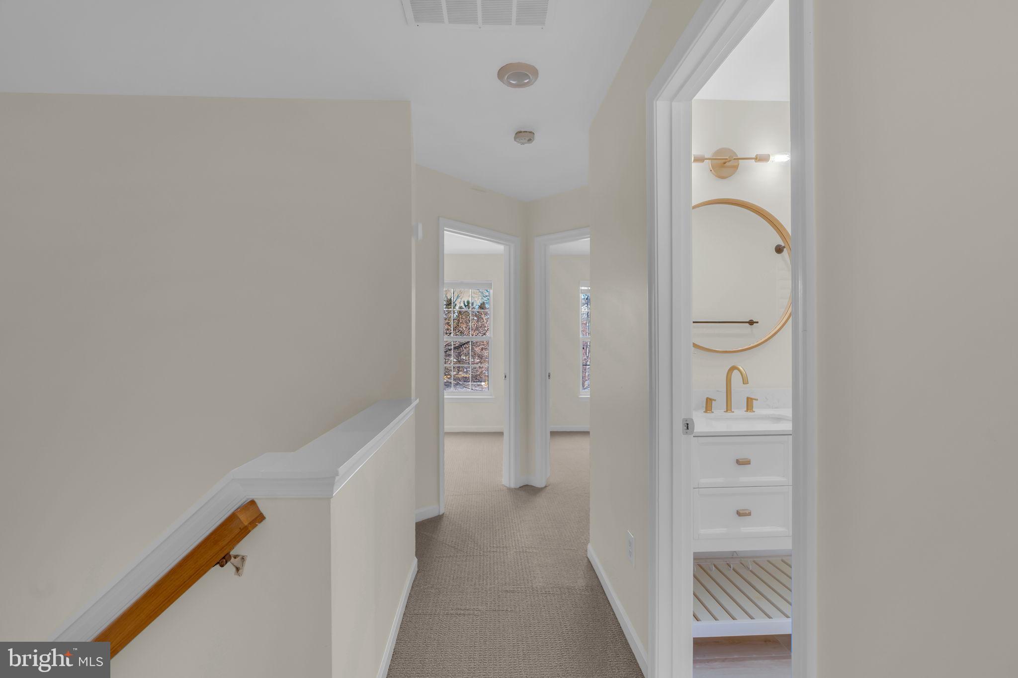 RIDGE TOP TERRACE - Residential