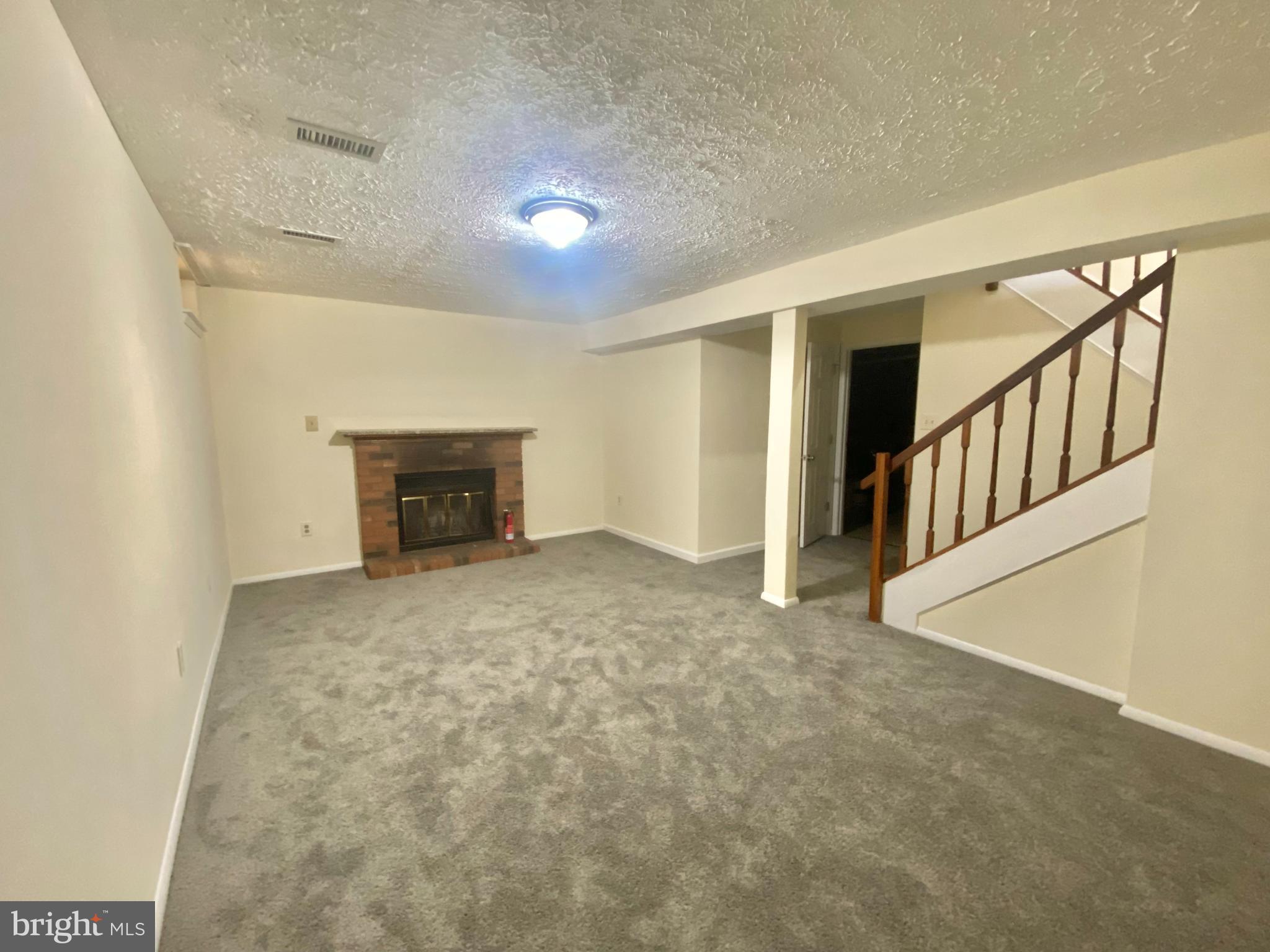 SETTLERS LANDING - Residential Lease