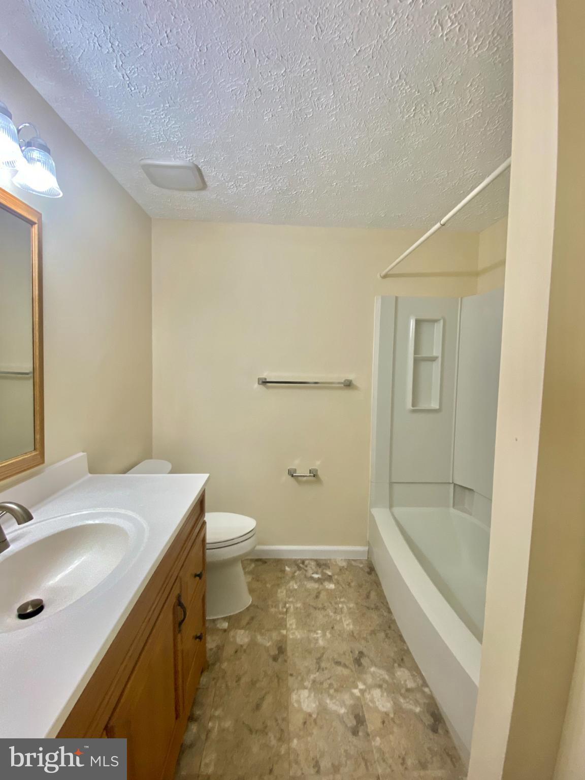 SETTLERS LANDING - Residential Lease