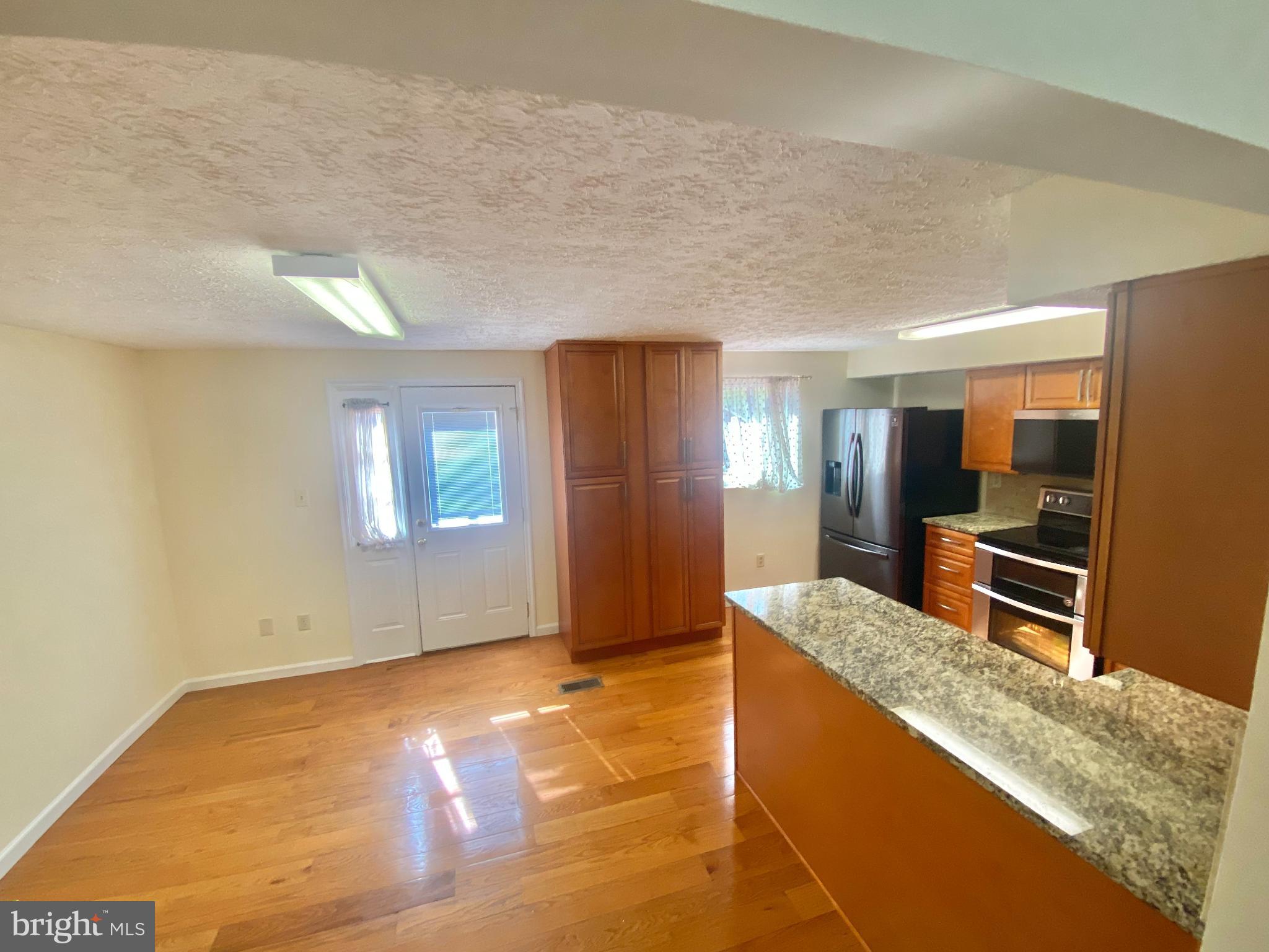 SETTLERS LANDING - Residential Lease