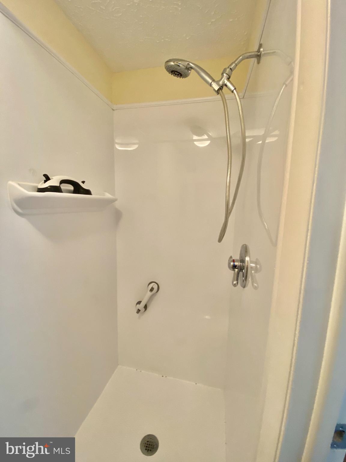 SETTLERS LANDING - Residential Lease