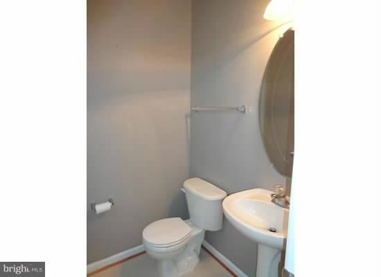 HOMEPLACE ON PELHAMS REACH - Residential Lease