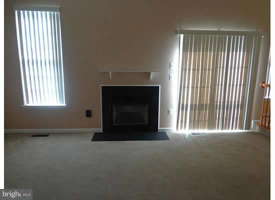 HOMEPLACE ON PELHAMS REACH - Residential Lease