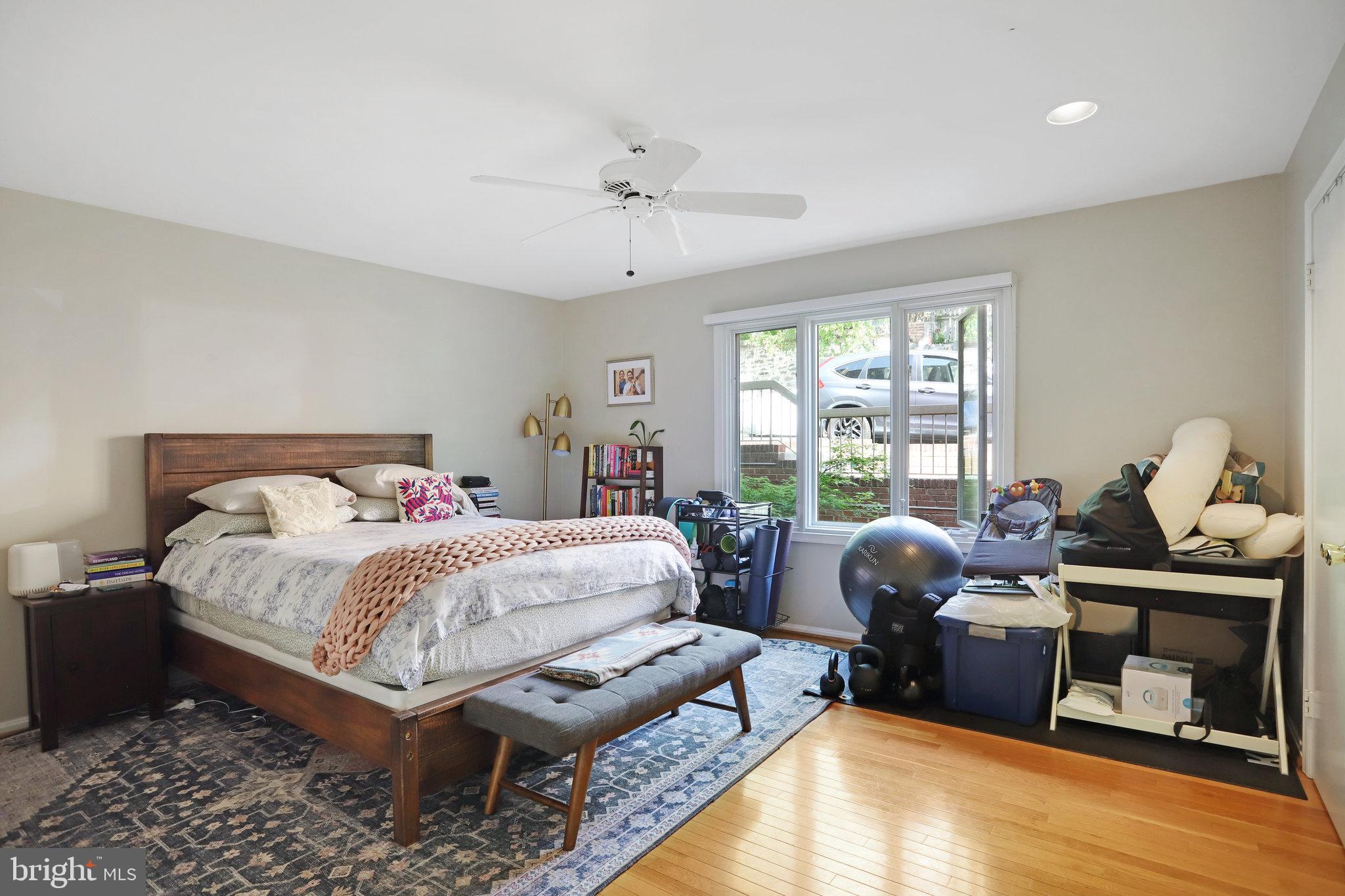 MOUNT PLEASANT - Residential Lease
