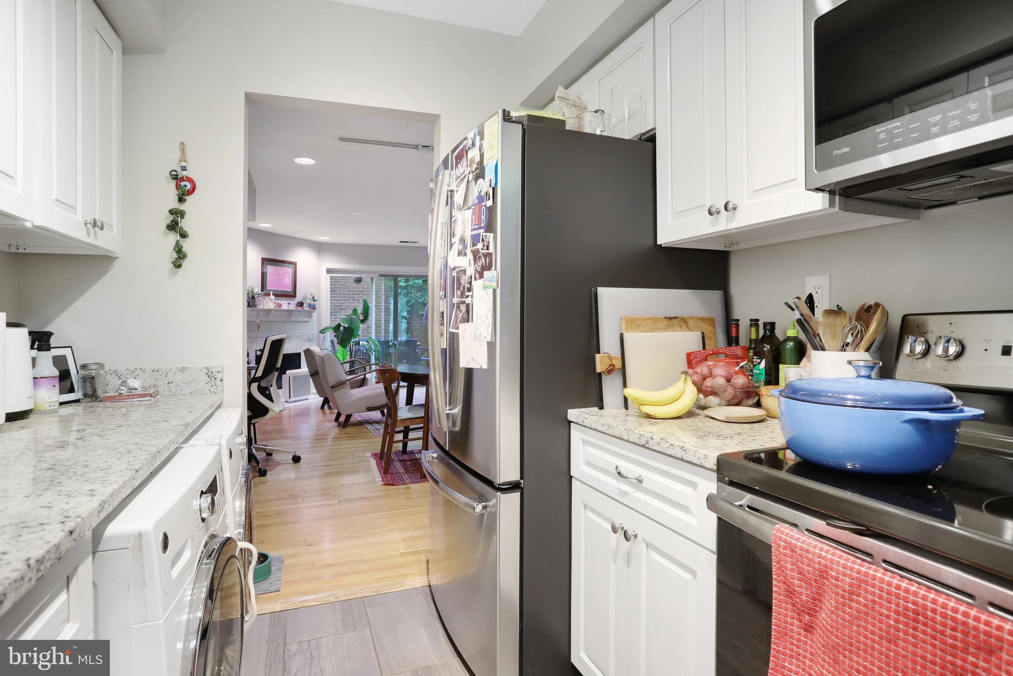MOUNT PLEASANT - Residential Lease
