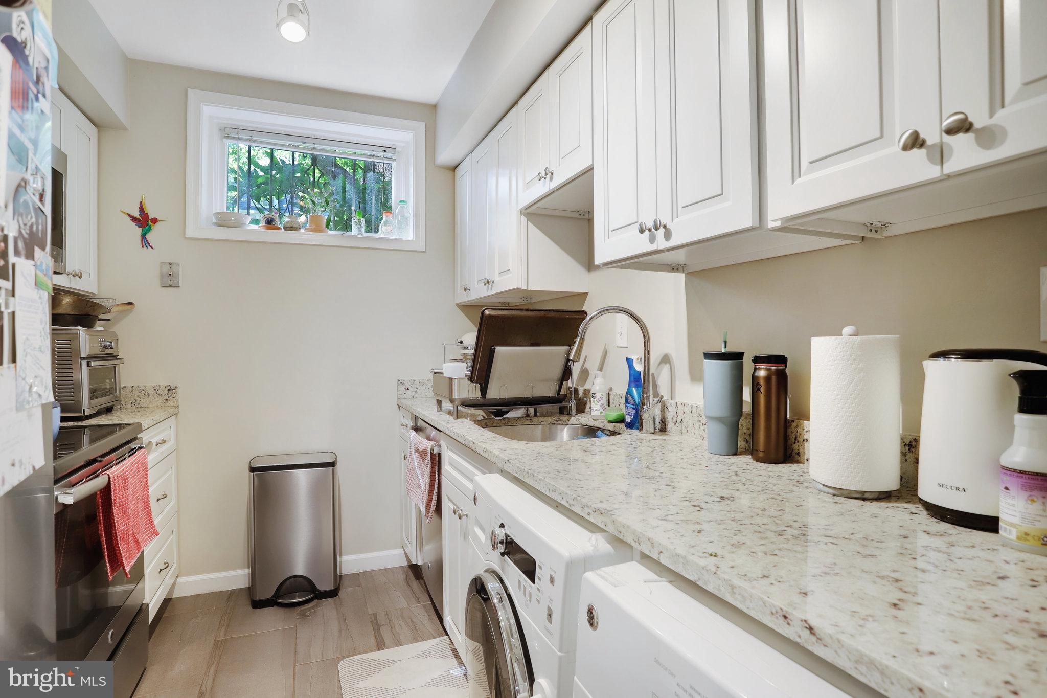 MOUNT PLEASANT - Residential Lease
