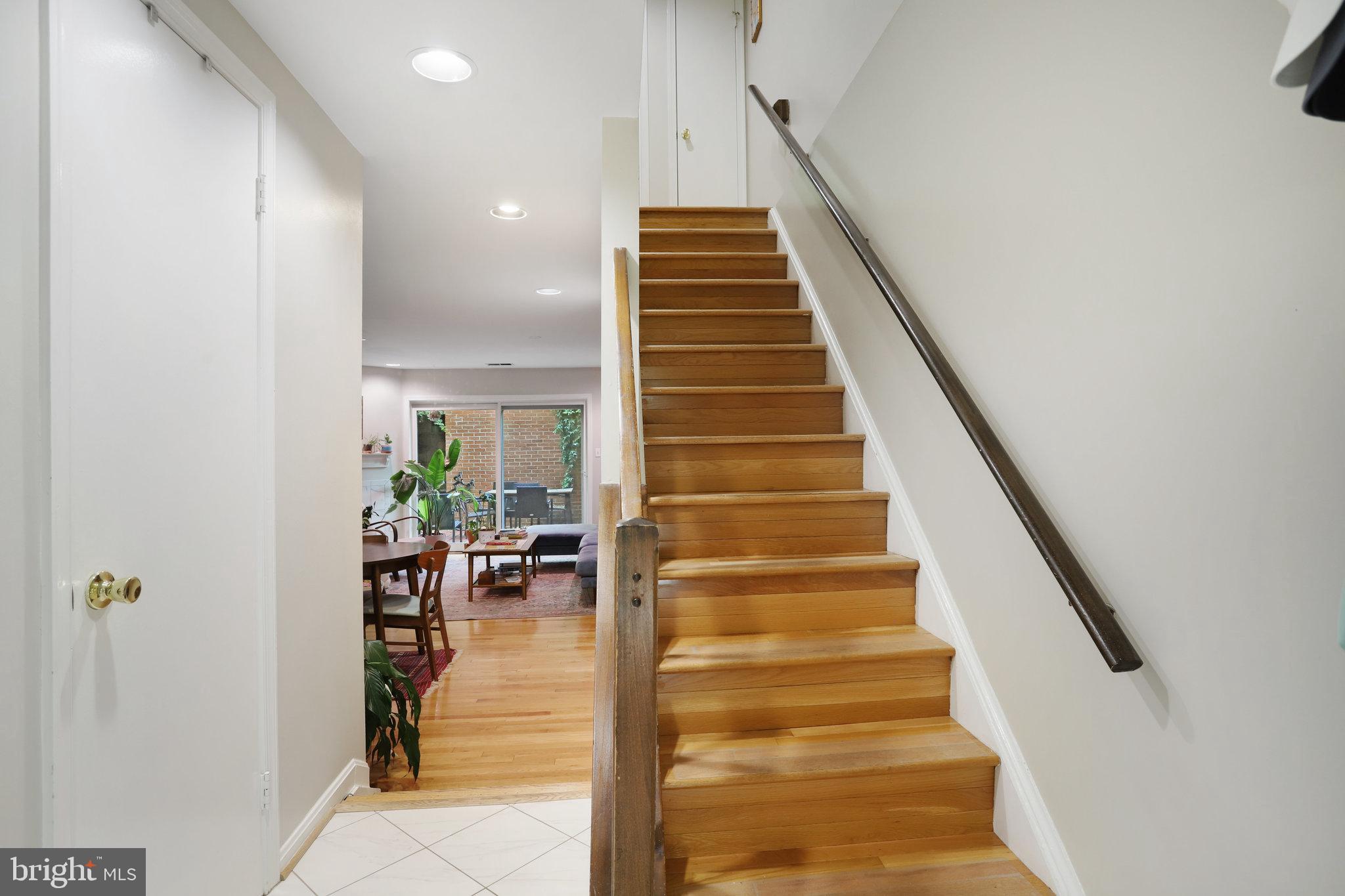 MOUNT PLEASANT - Residential Lease