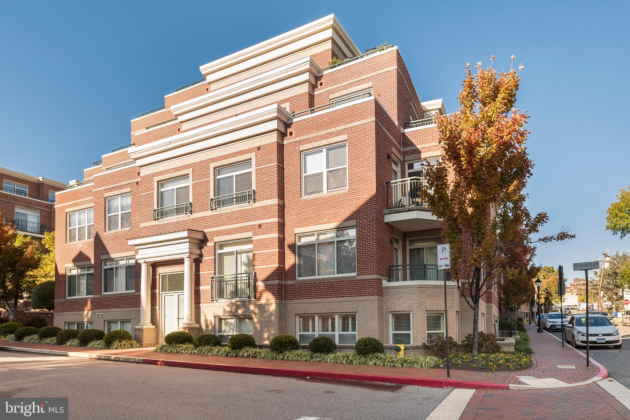 ACTONS LANDING CONDOS - Residential