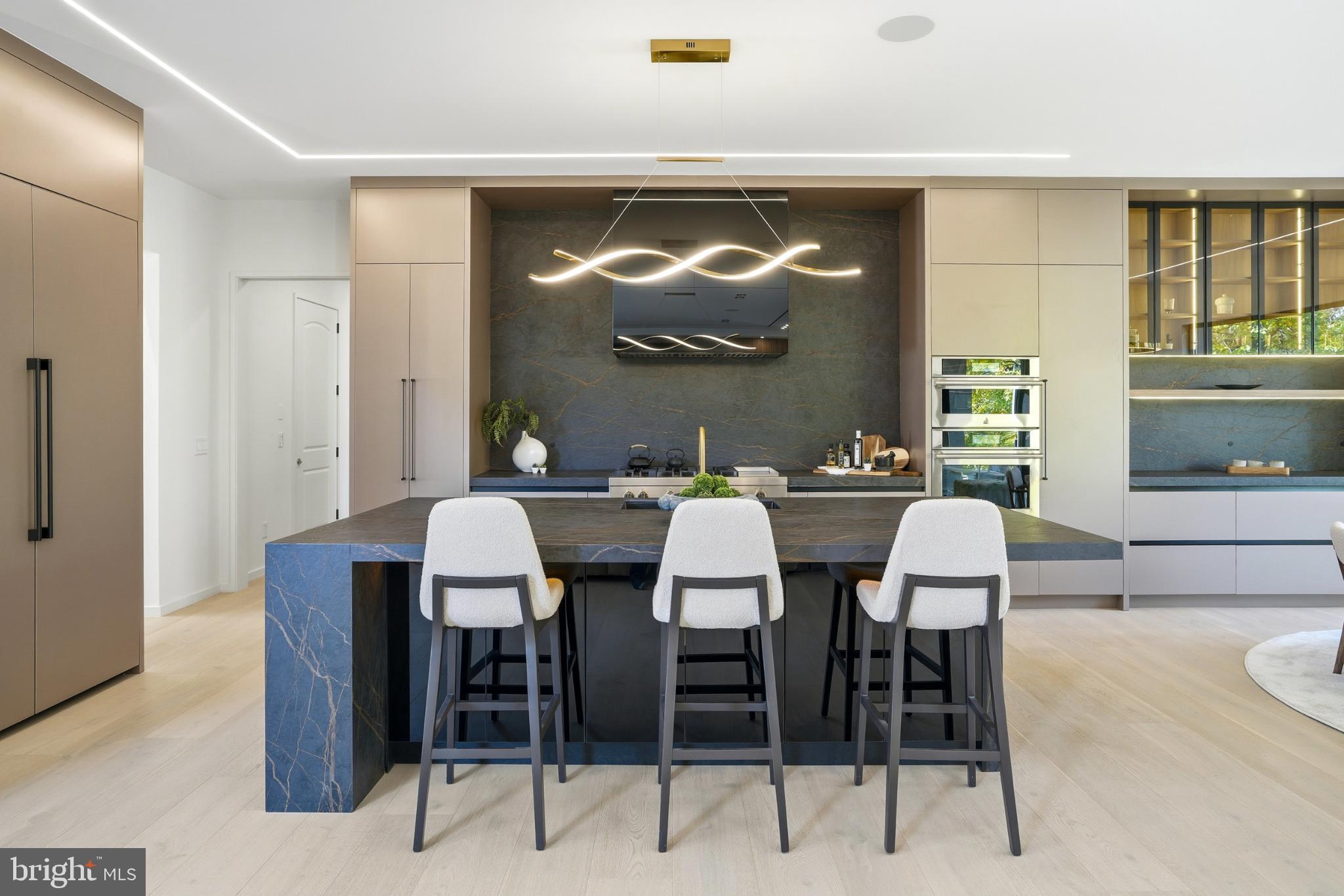 THE TRAILS - Residential