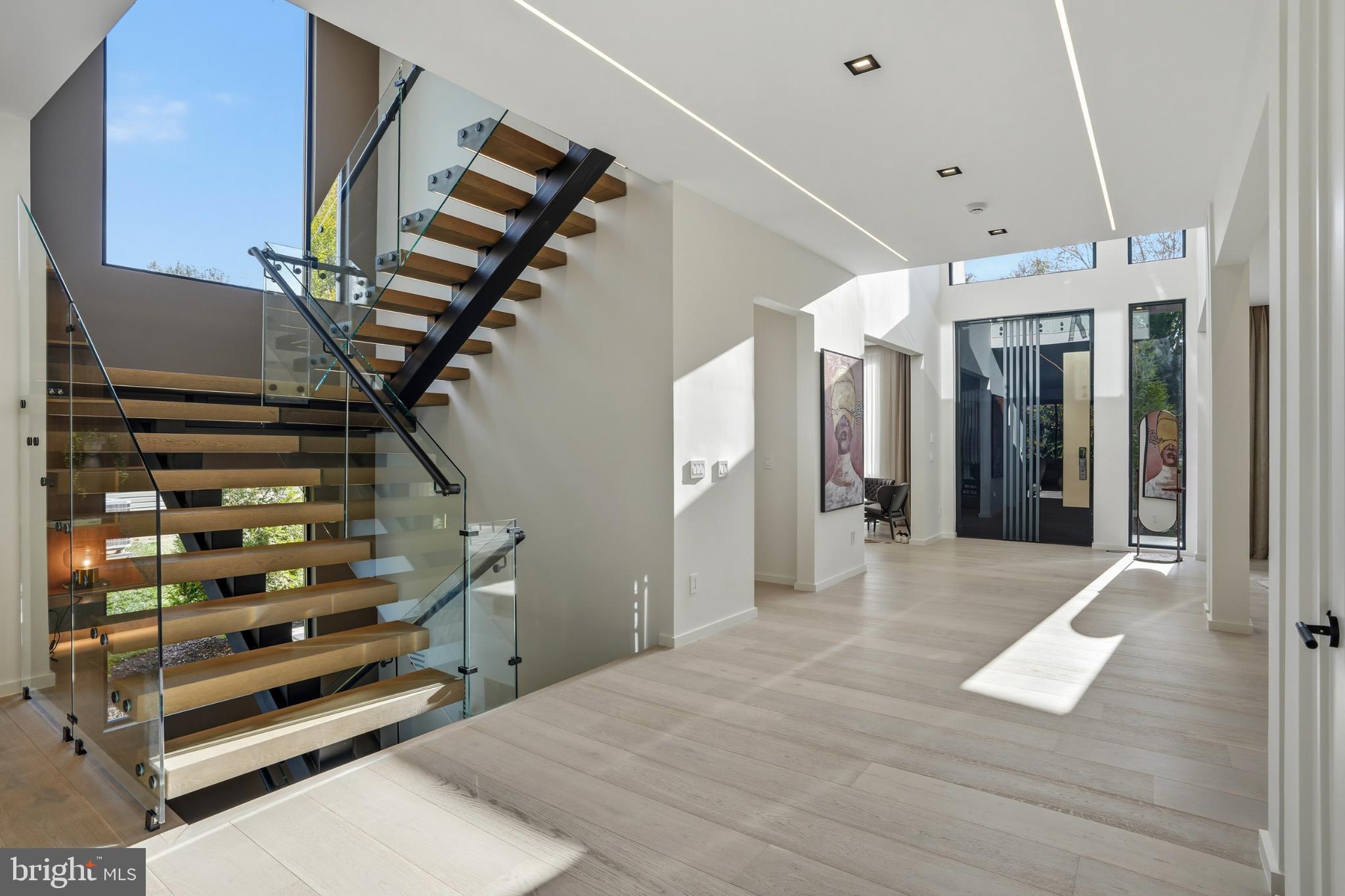 THE TRAILS - Residential