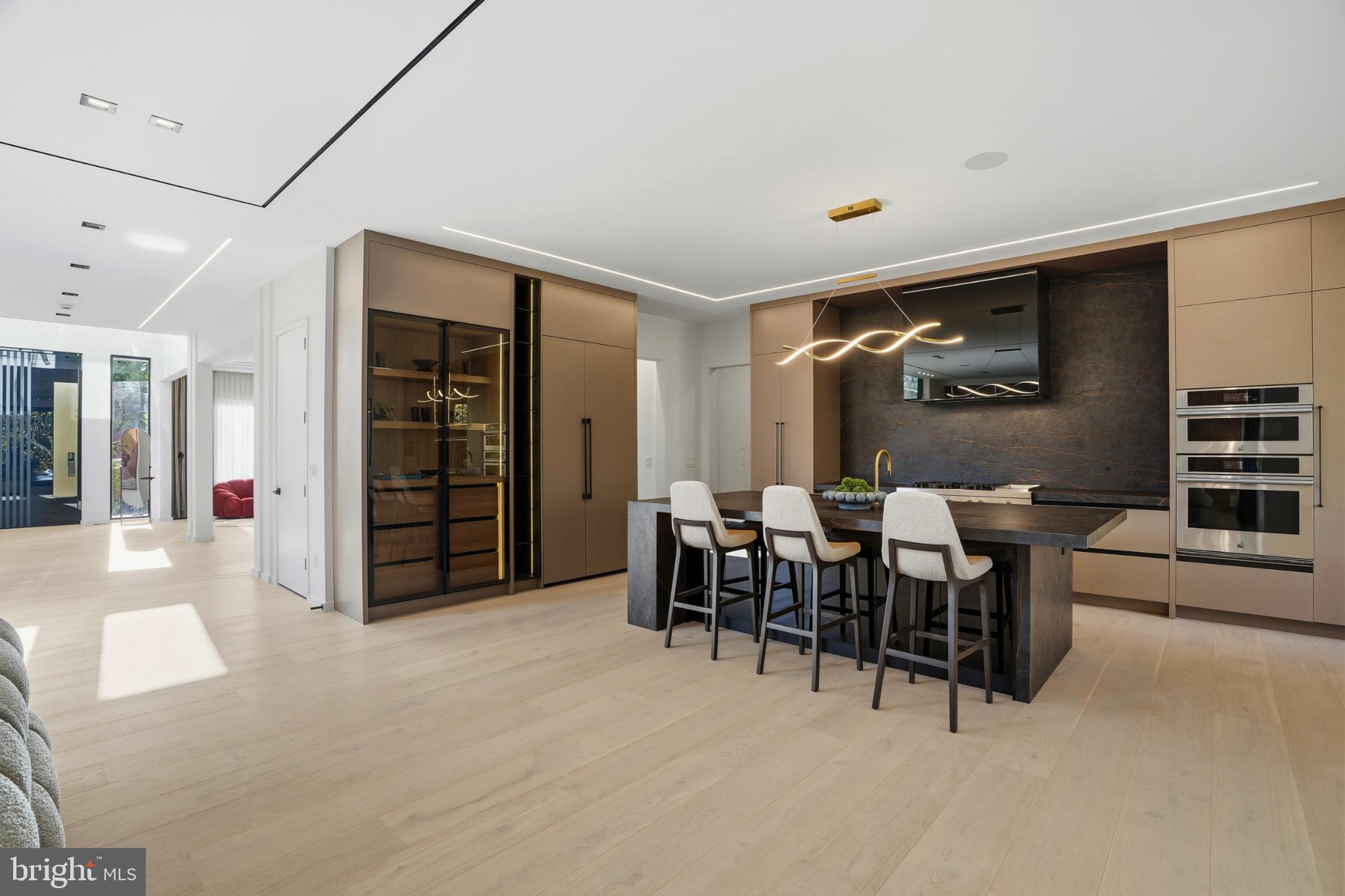 THE TRAILS - Residential