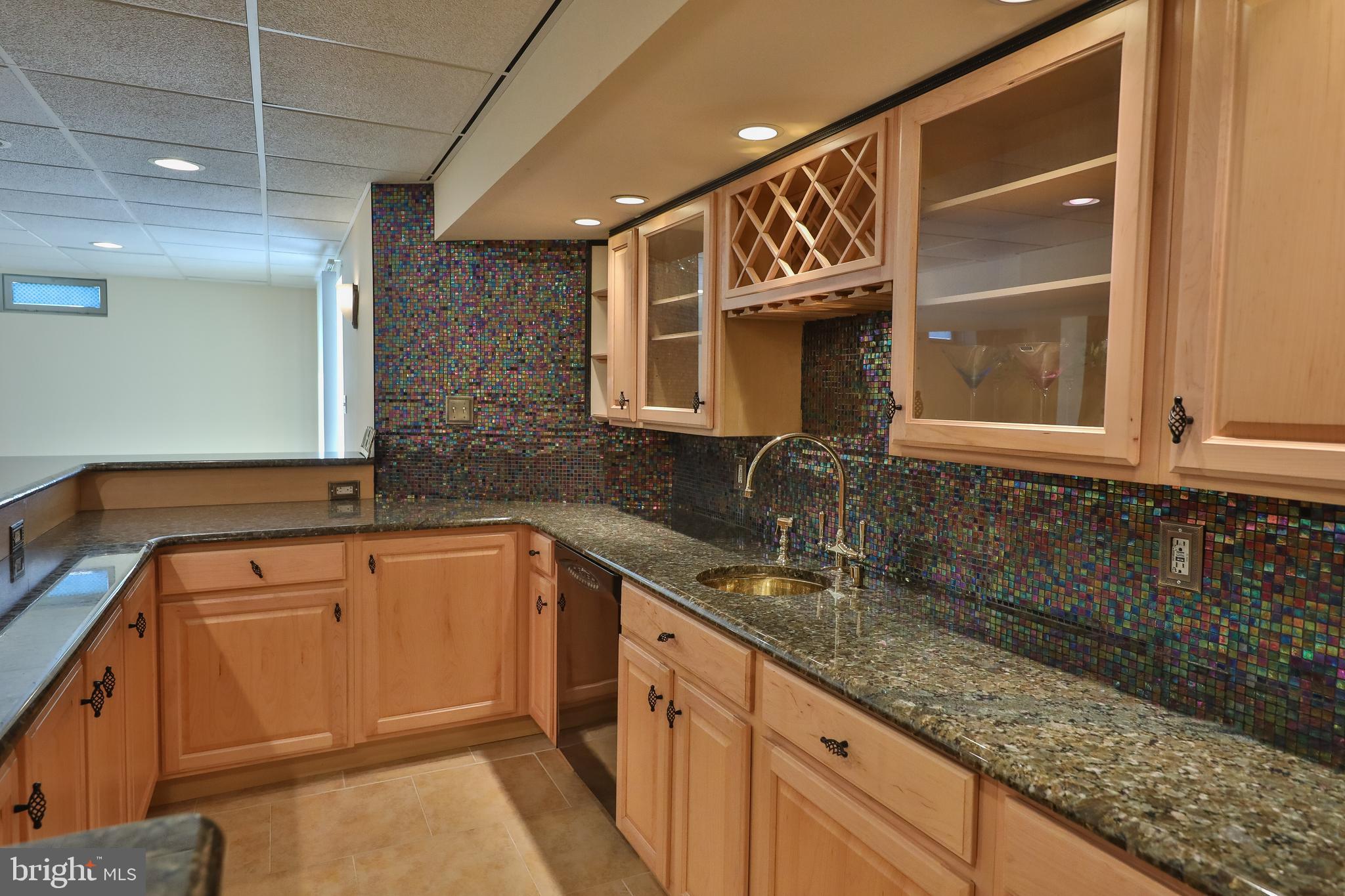 RIVERCREST - Residential