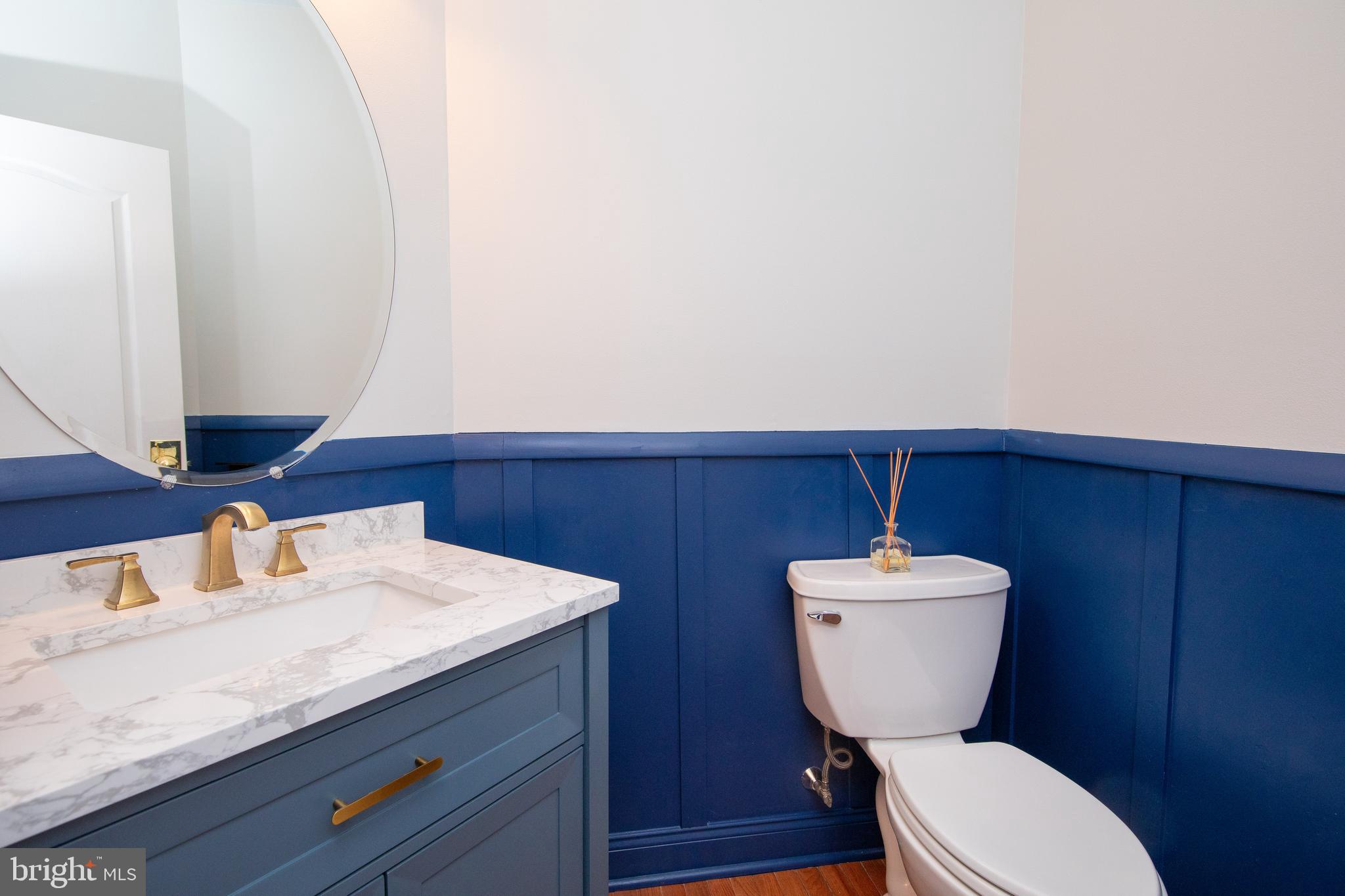 RIVERCREST - Residential