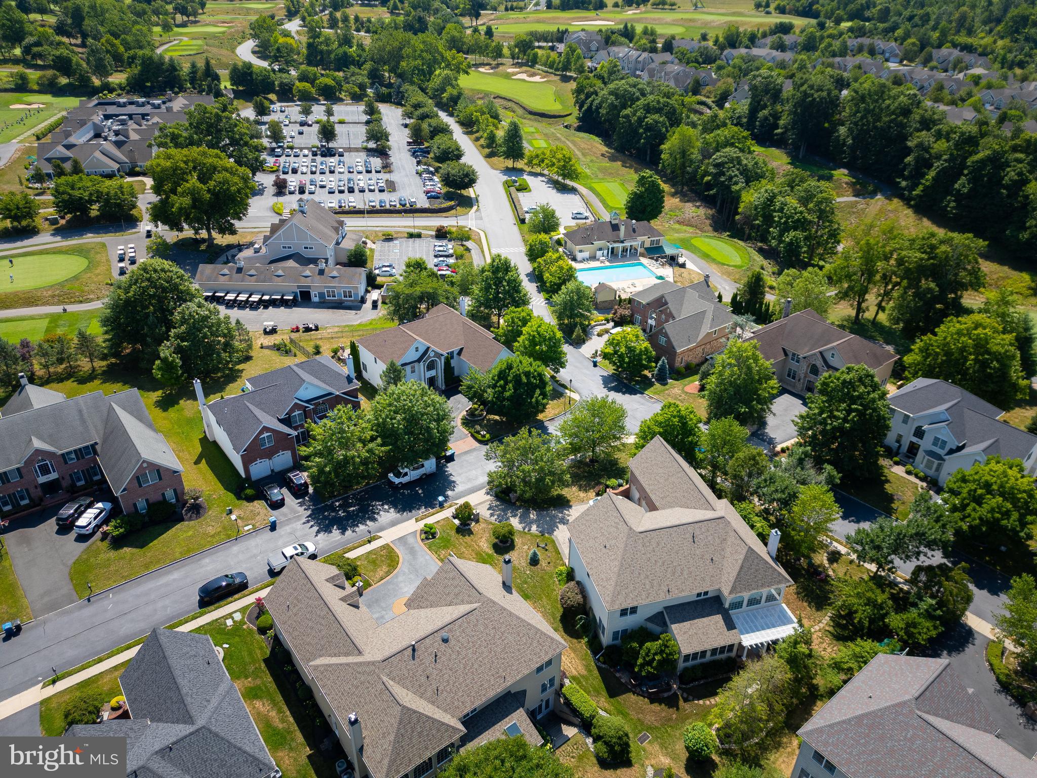 RIVERCREST - Residential