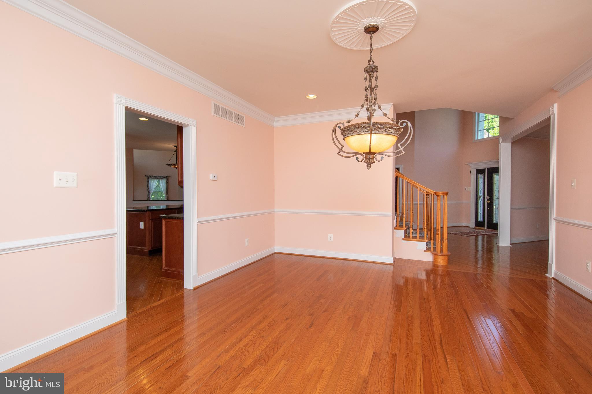 RIVERCREST - Residential