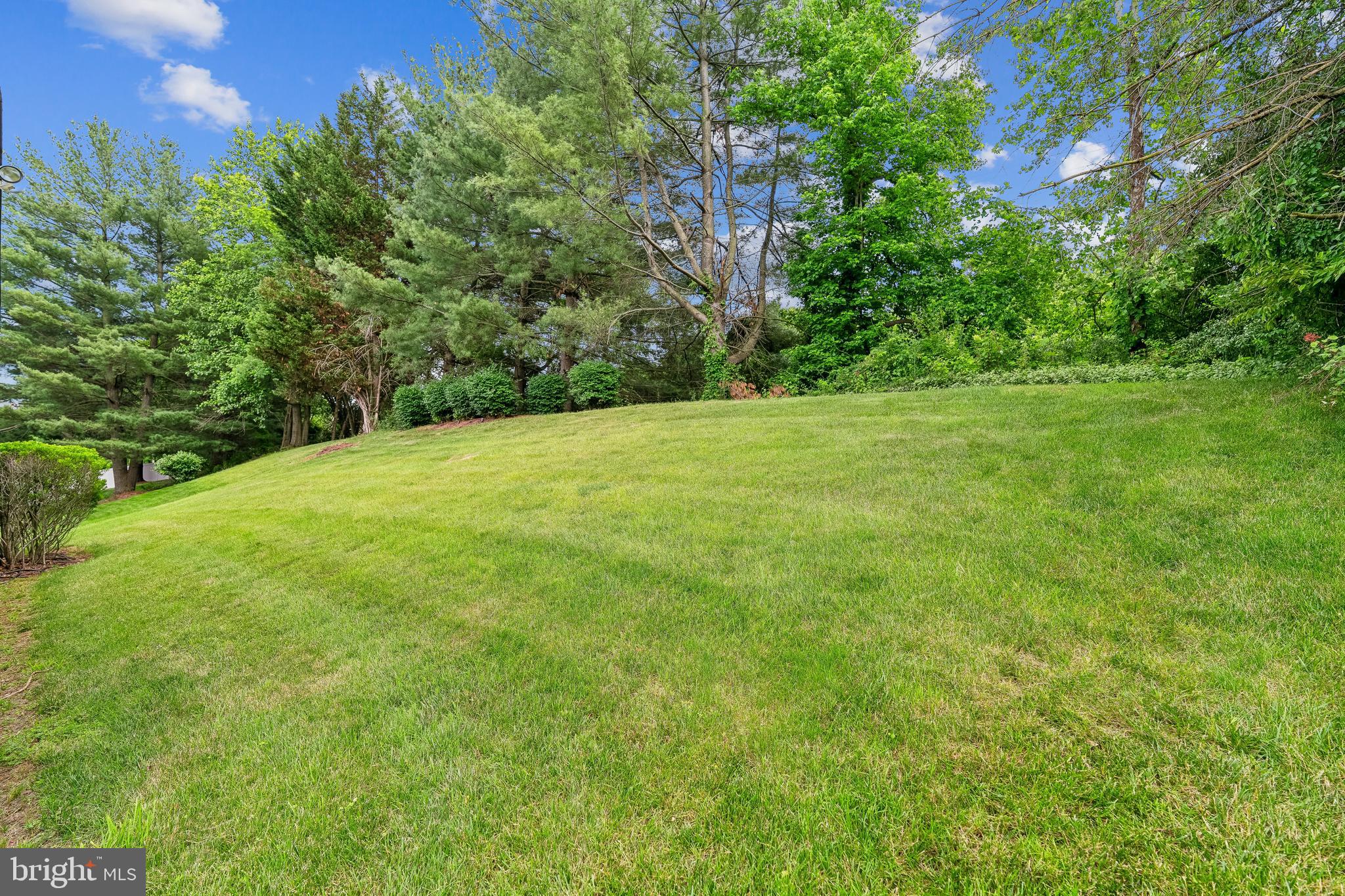 10309 FOXLAKE DRIVE