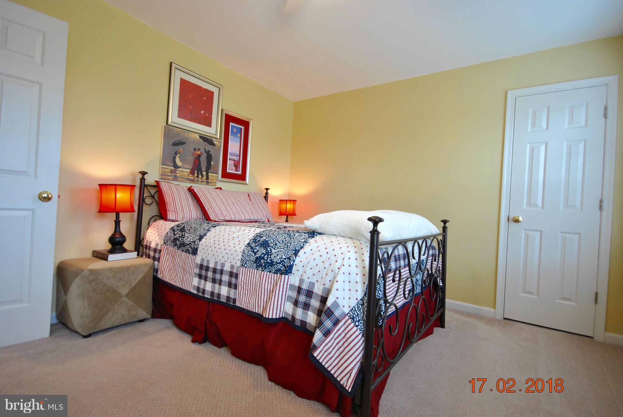 ARGYLE HILLS - Residential Lease