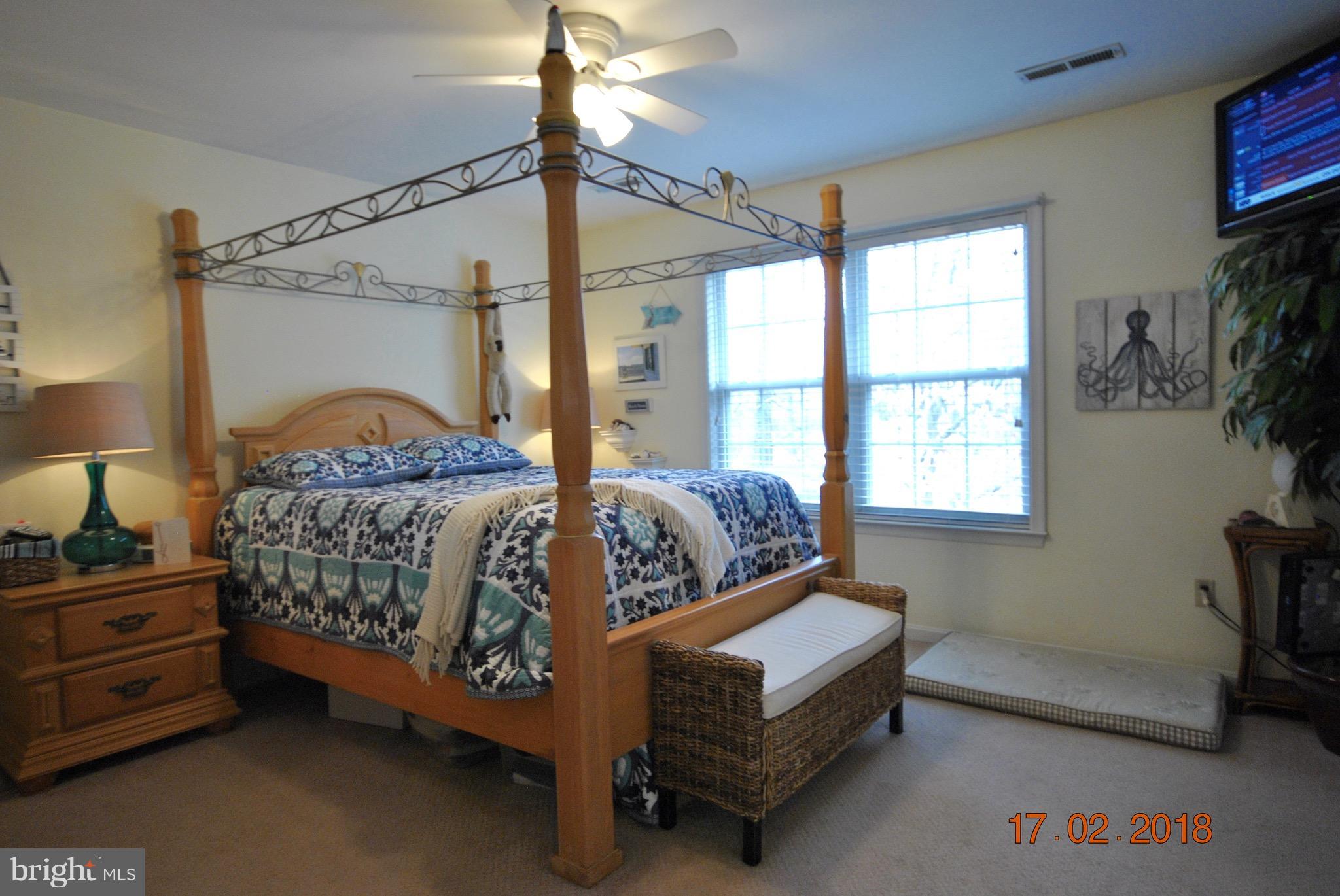 ARGYLE HILLS - Residential Lease