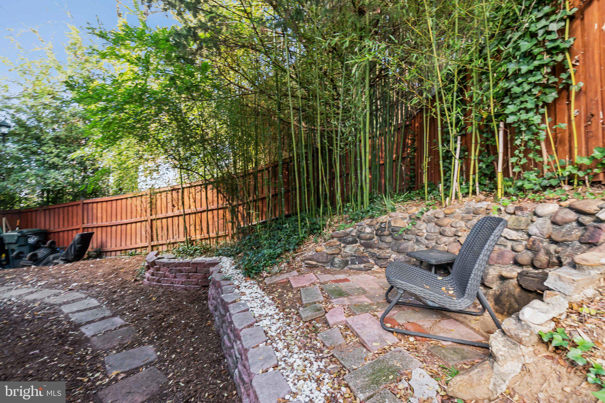 AURORA HILLS - Residential