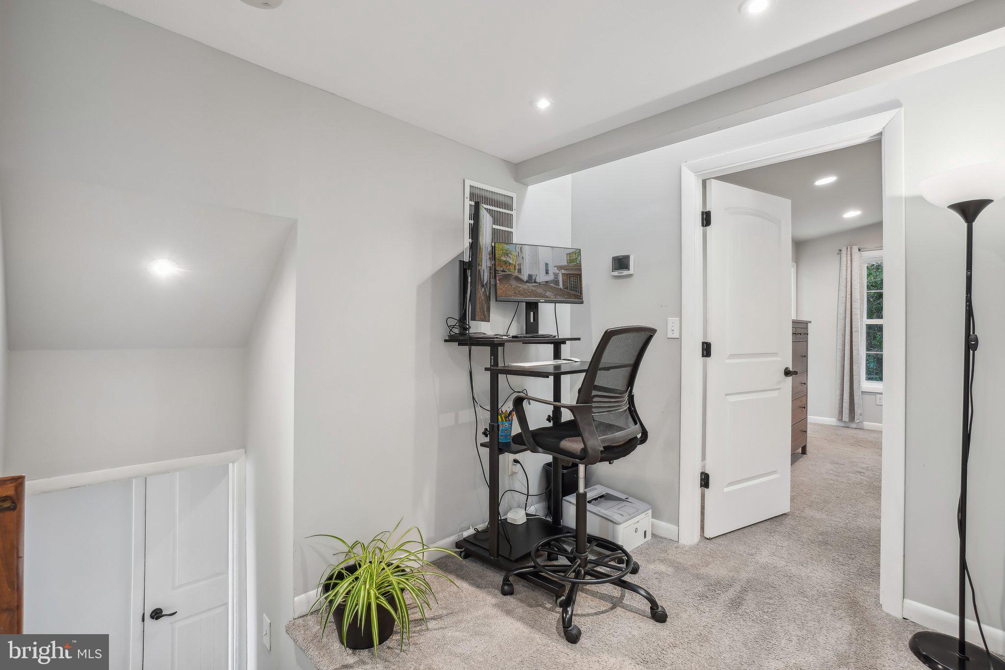 AURORA HILLS - Residential