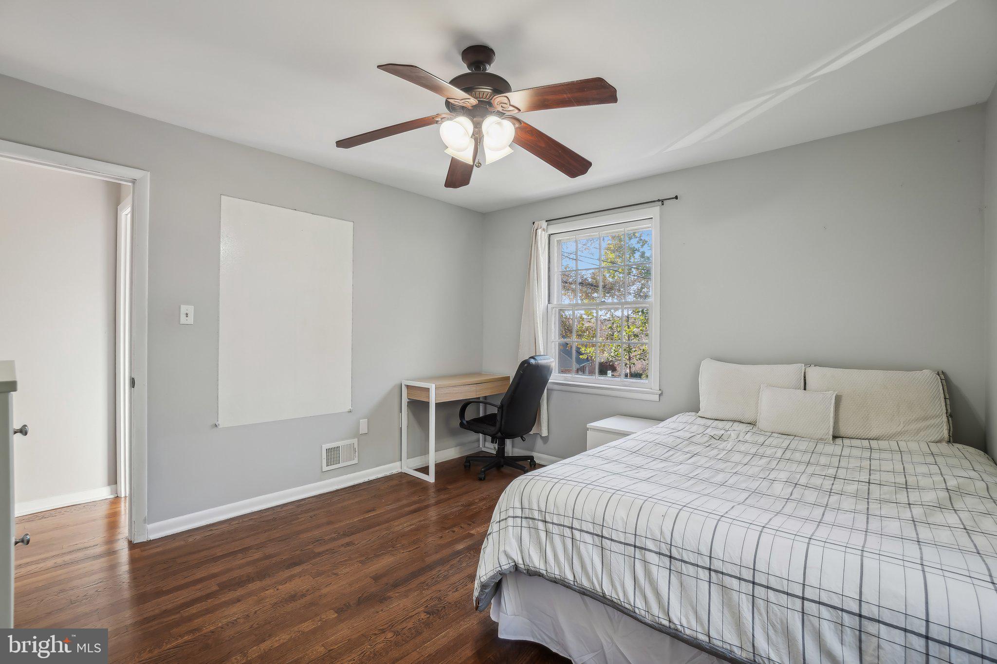 AURORA HILLS - Residential